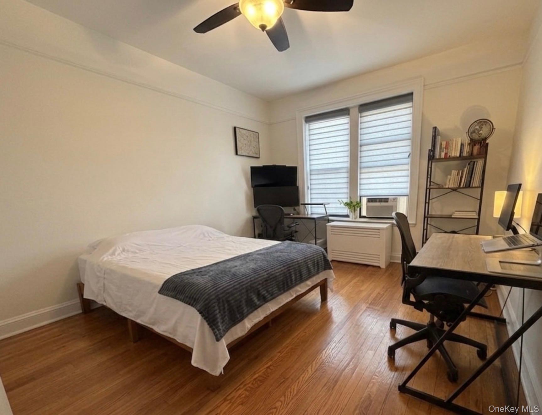 #10 photo, 8384 116th Street, কুইন্‌স Kew Gardens , NY 11415