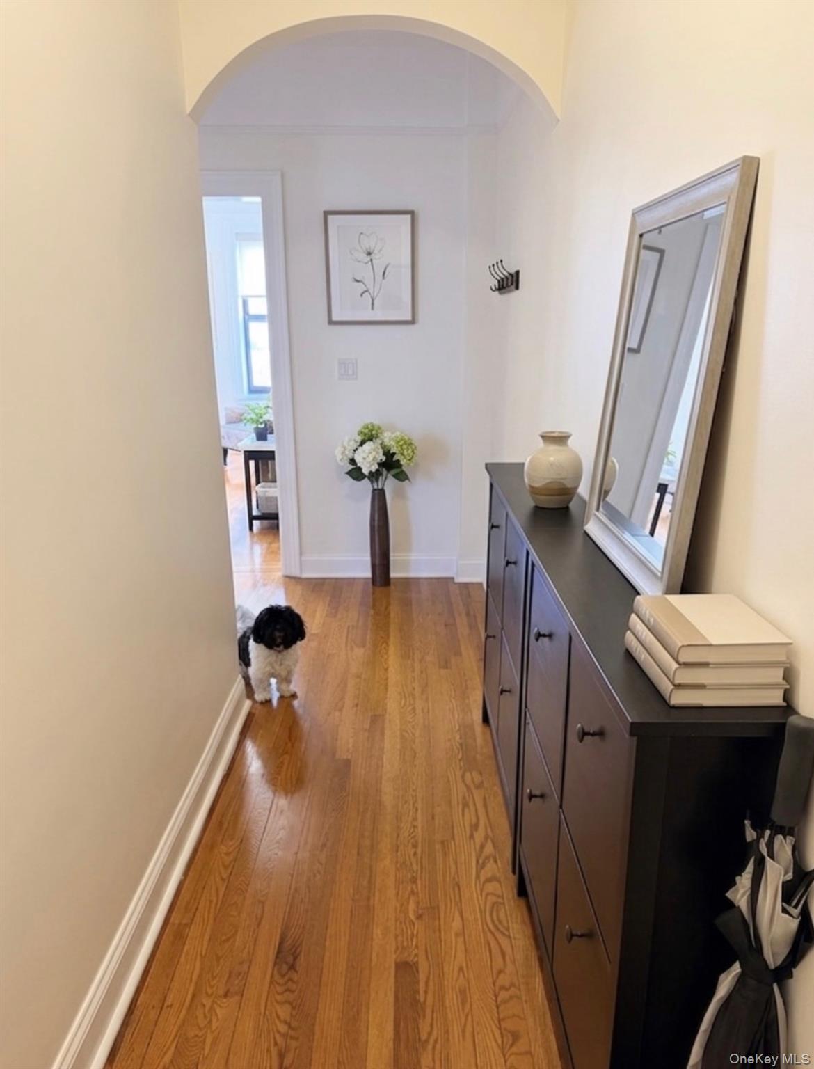 #3 photo, 8384 116th Street, কুইন্‌স Kew Gardens , NY 11415