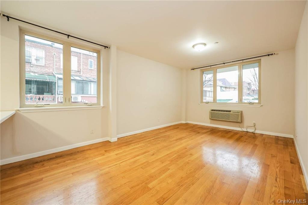 #11 photo, 2517 Voorhies Avenue, ব্রুকলিন Brooklyn , NY 11235