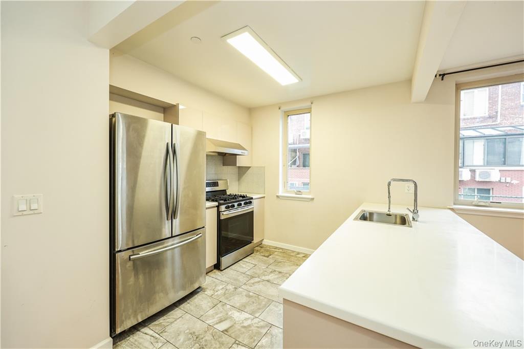 #5 photo, 2517 Voorhies Avenue, ব্রুকলিন Brooklyn , NY 11235