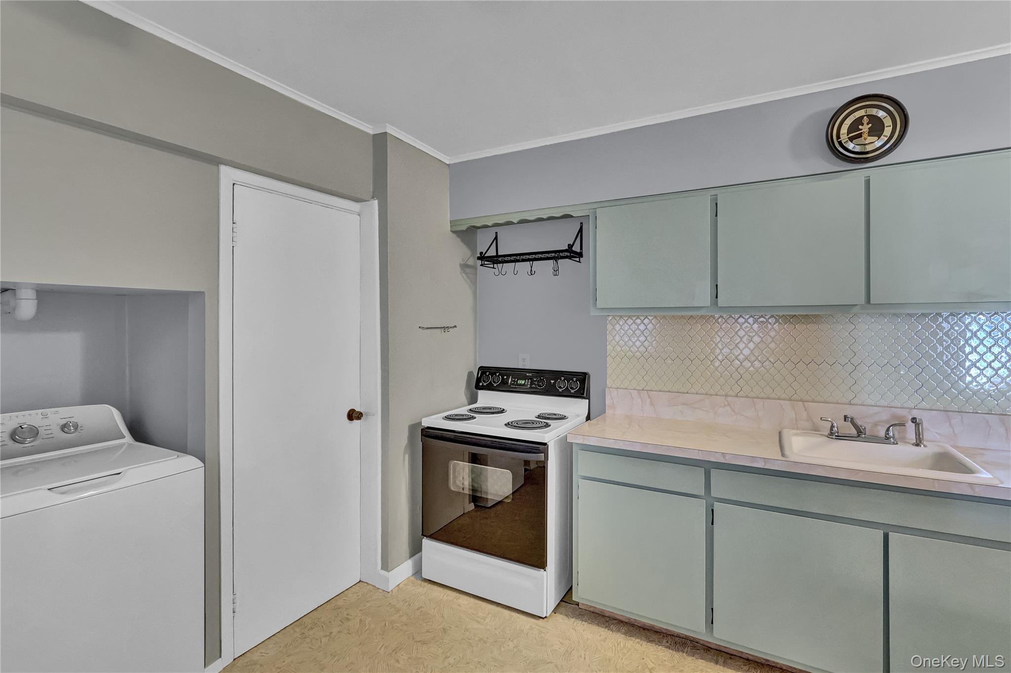 #12 photo, 357 Deauville Boulevard, সাফোক কাউন্টি Copiague , NY 11726