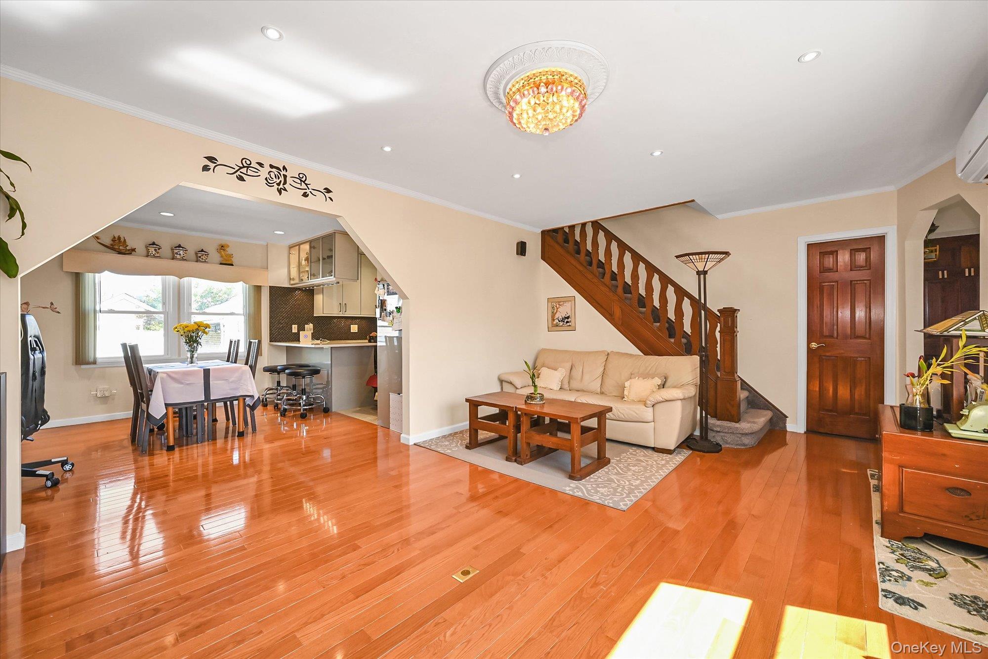 #5 photo, 163-29 16th Avenue, কুইন্‌স Whitestone , NY 11357