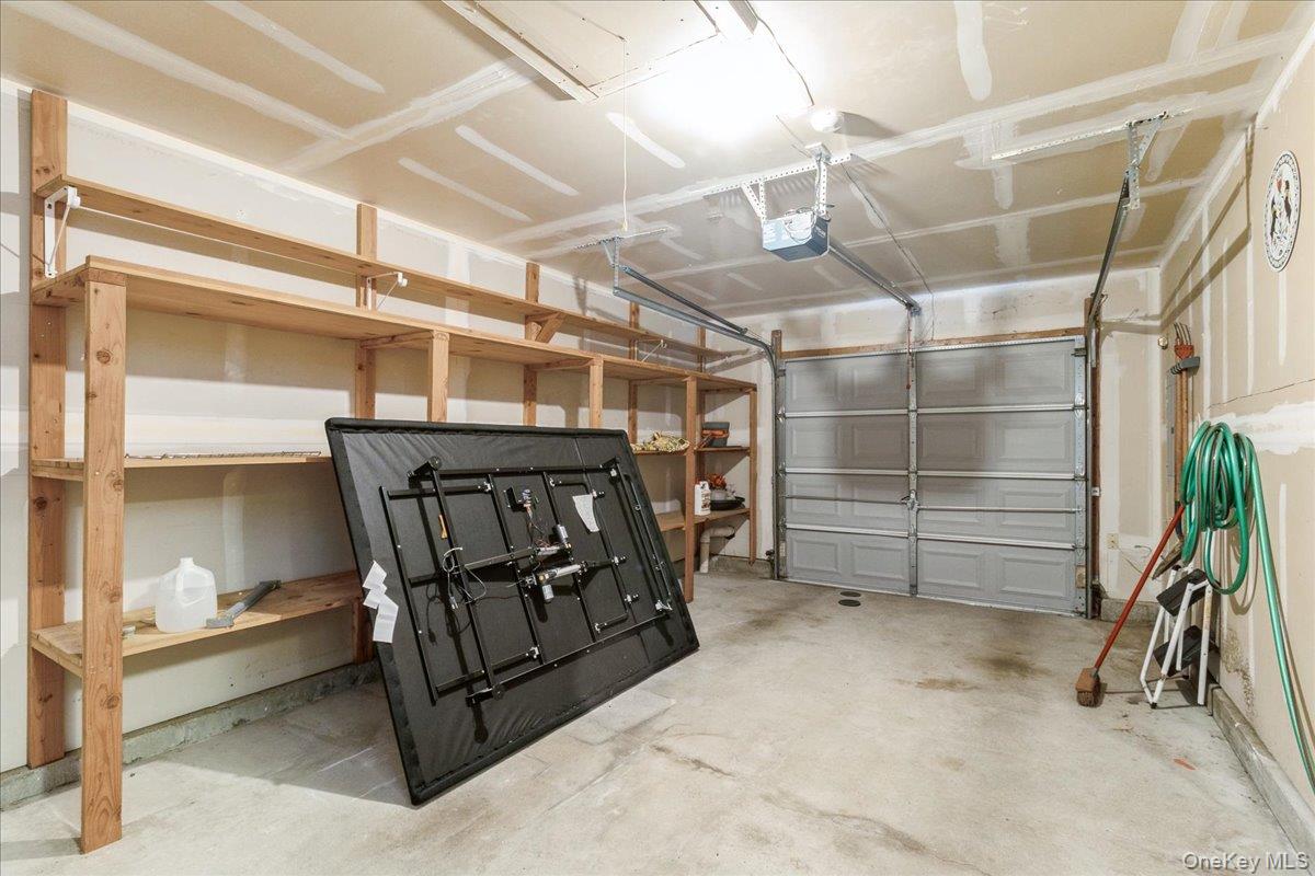 #20 photo, 163 Theodore Drive, Coram , NY 11727