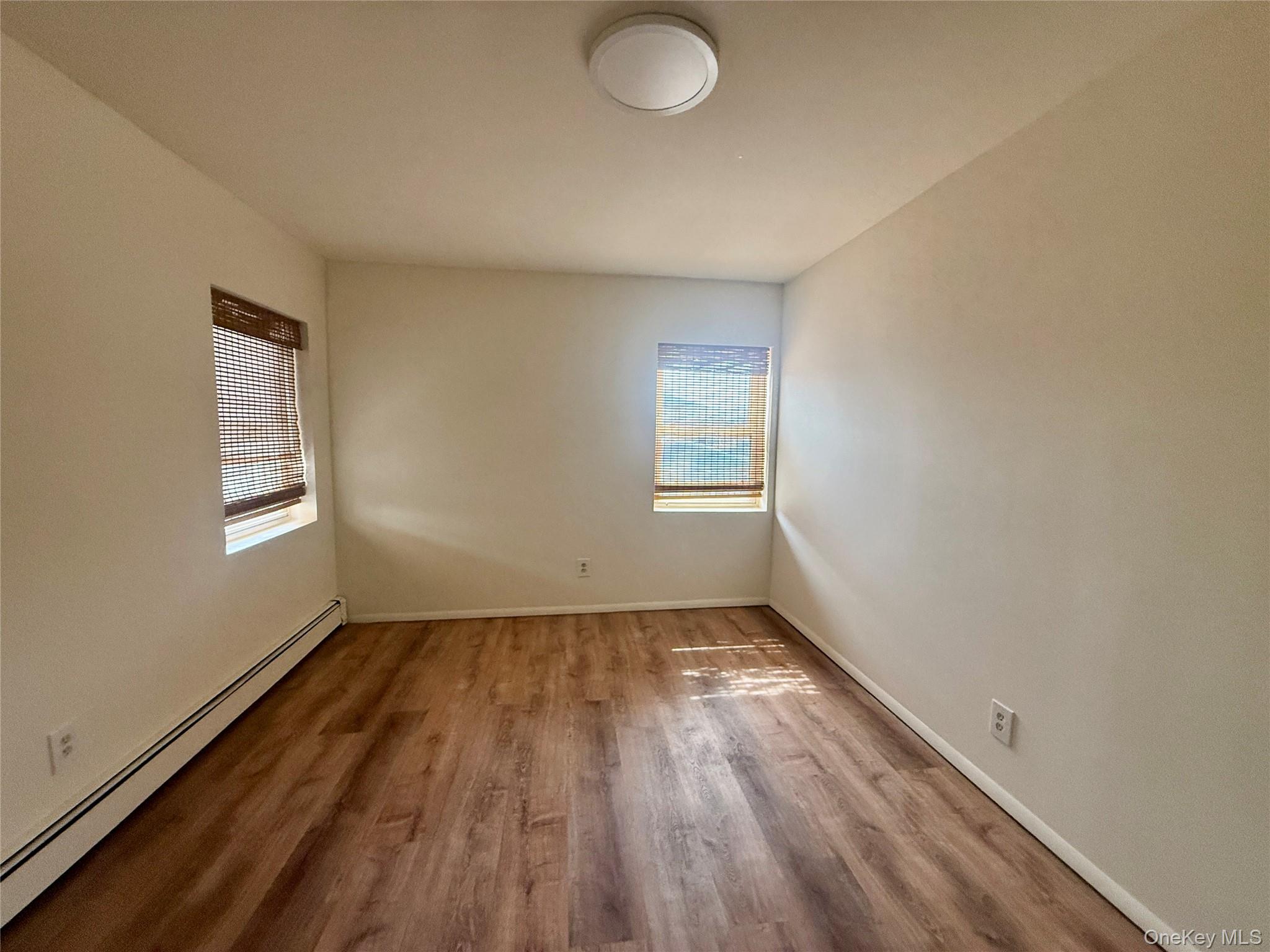 #12 photo, 765 Shore Road, নাসাউ কাউন্টি Long Beach , NY 11561