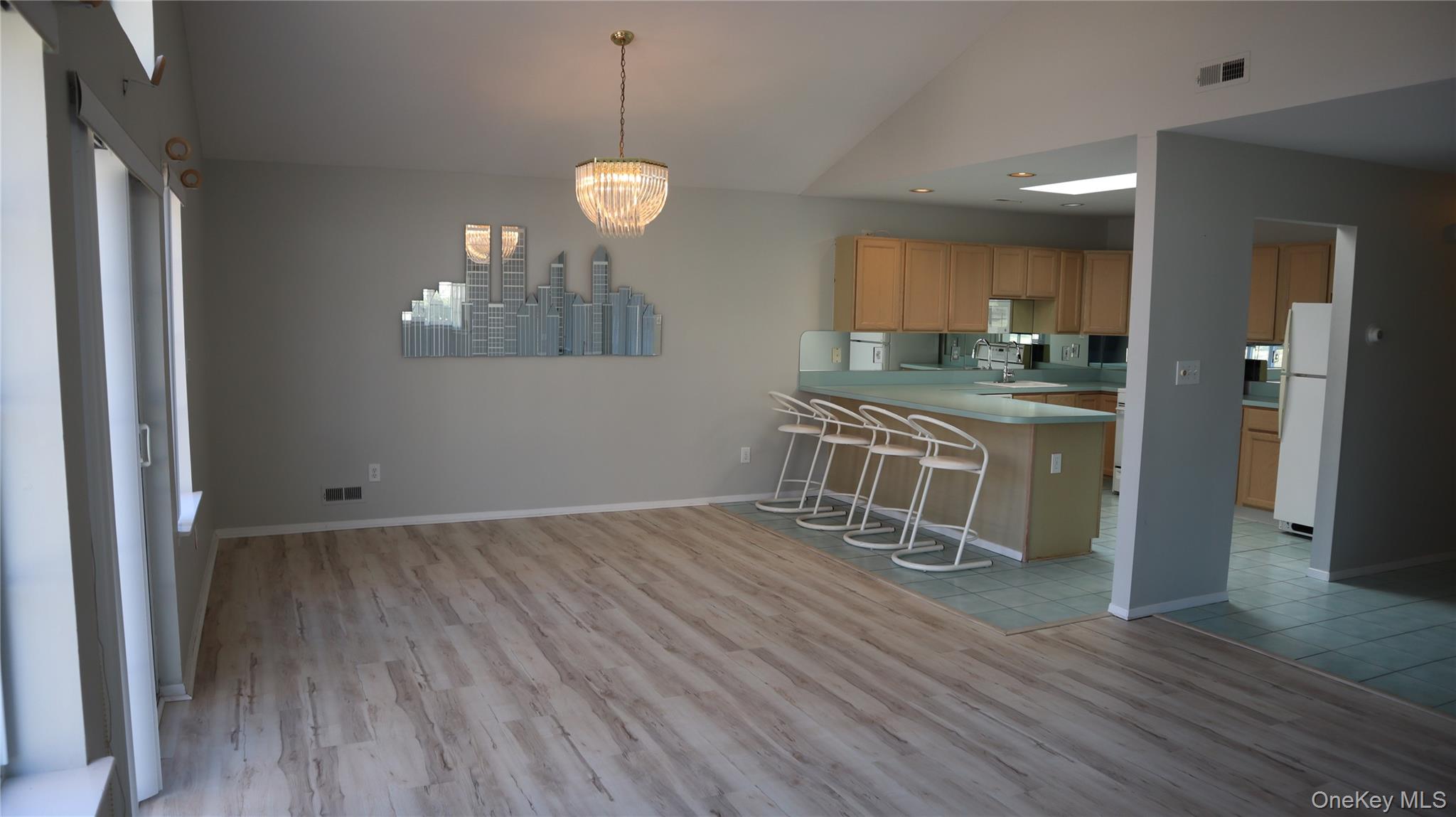 #20 photo, 202 Gothic Circle, Manorville , NY 11949