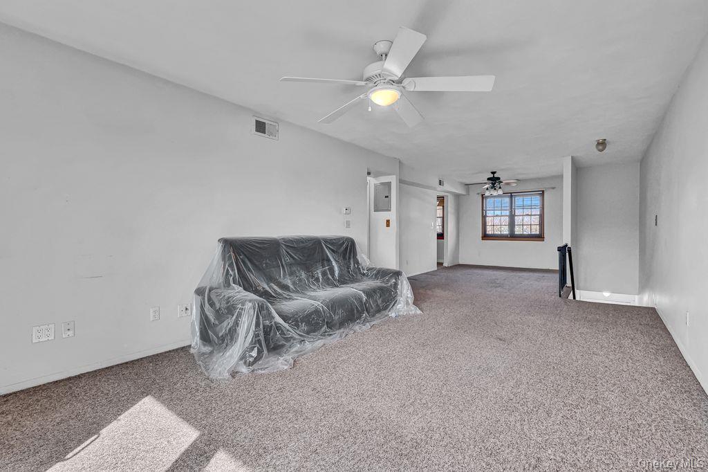 #3 photo, 228 Mariners Way, সাফোক কাউন্টি Copiague , NY 11726