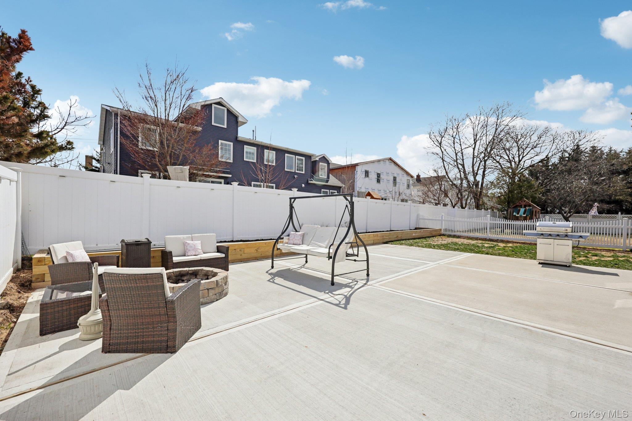 #19 photo, 1361 Kew Avenue, নাসাউ কাউন্টি Hewlett , NY 11557