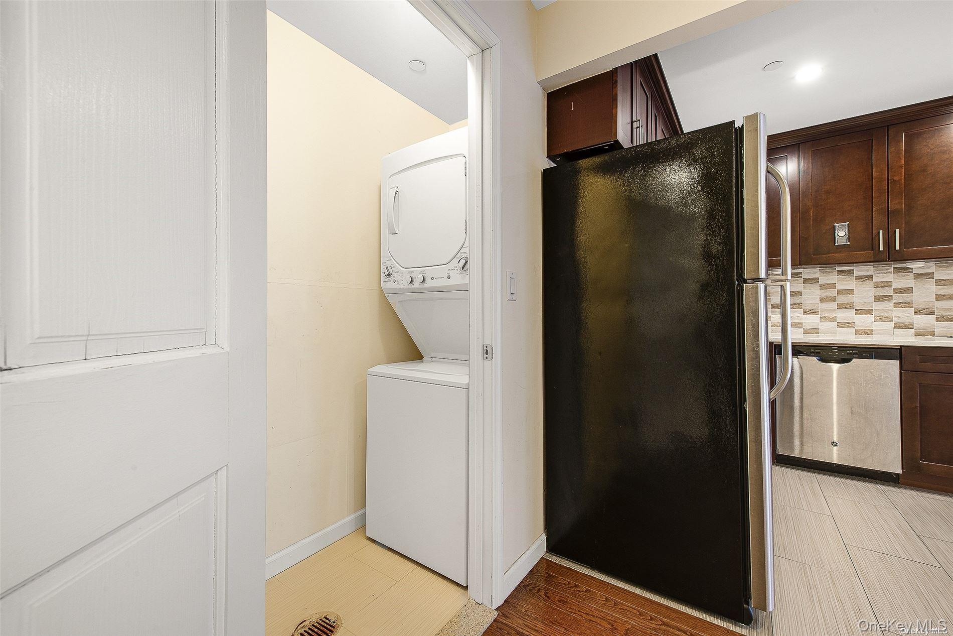 #6 photo, 94-11 65th Road, কুইন্‌স Rego Park , NY 11374