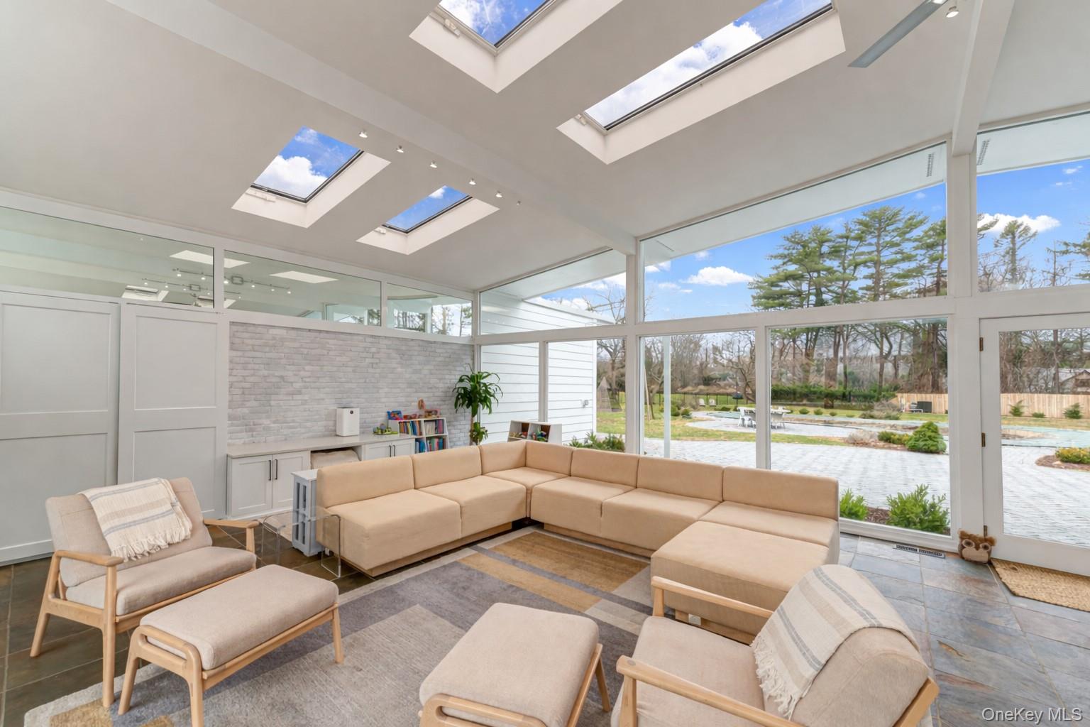 #6 photo, 21 Lloyd Haven Drive, 롱 아일랜드 Lloyd Harbor , NY 11743