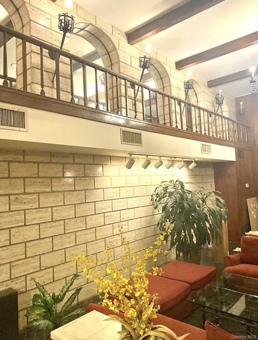 #12 photo, 102-30 66th Road, কুইন্‌স Forest Hills , NY 11375