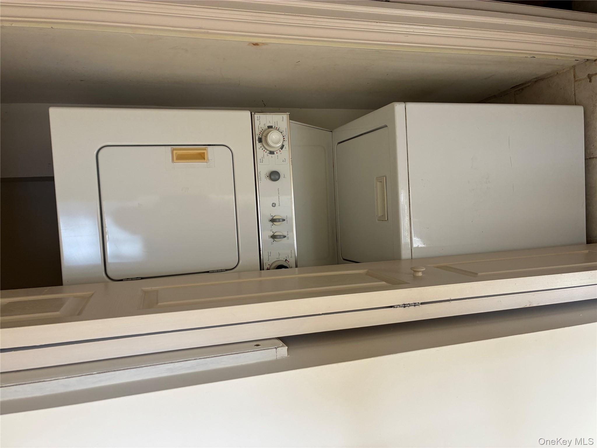 #13 photo, 185 W Park Avenue, מחוז נסאו Long Beach , NY 11561