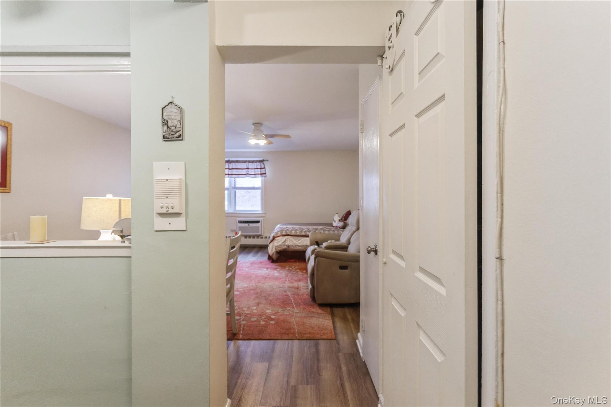 #18 photo, 370 W. Broadway, 롱 아일랜드 Long Beach , NY 11561