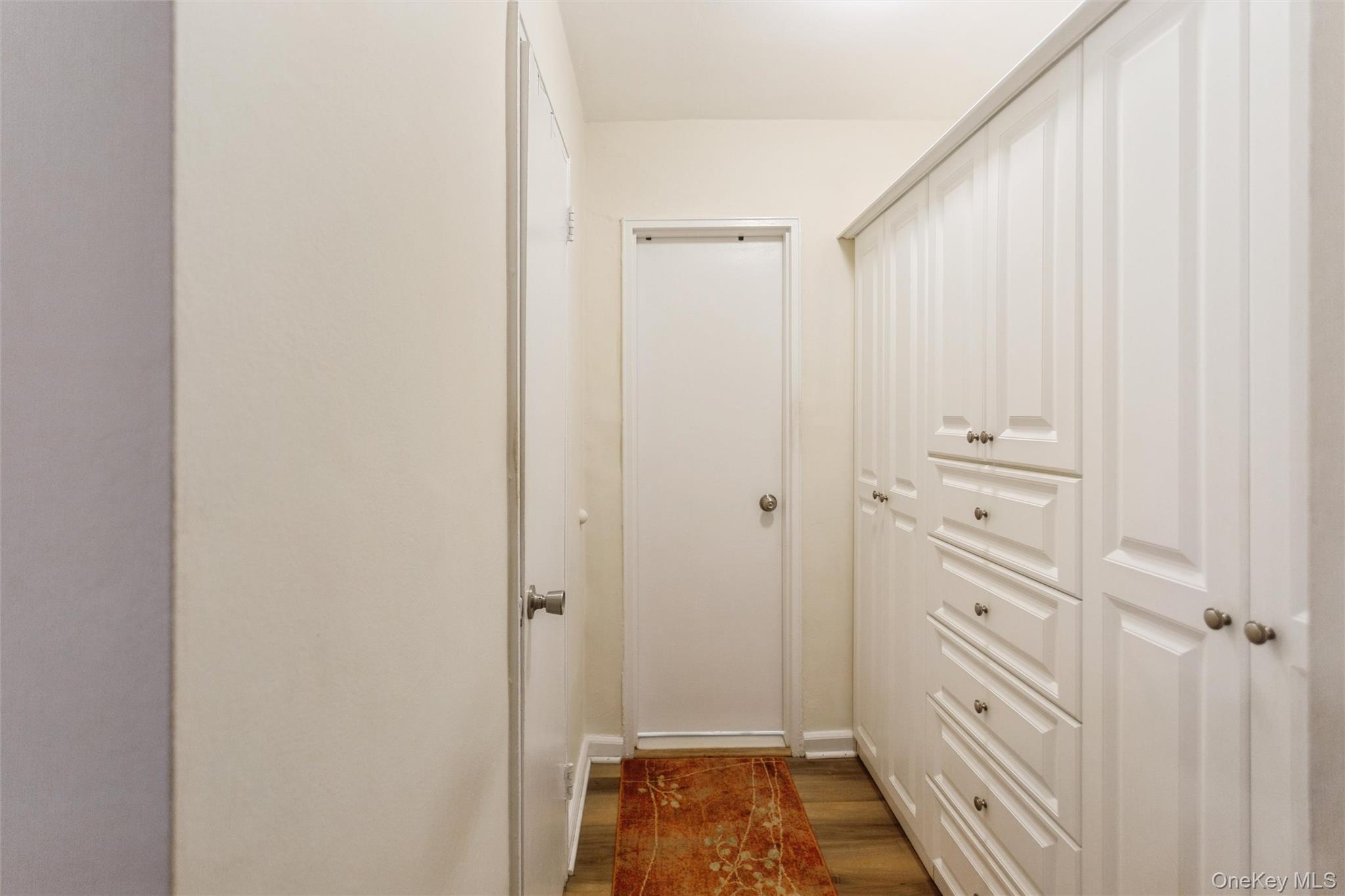 #19 photo, 370 W. Broadway, 롱 아일랜드 Long Beach , NY 11561