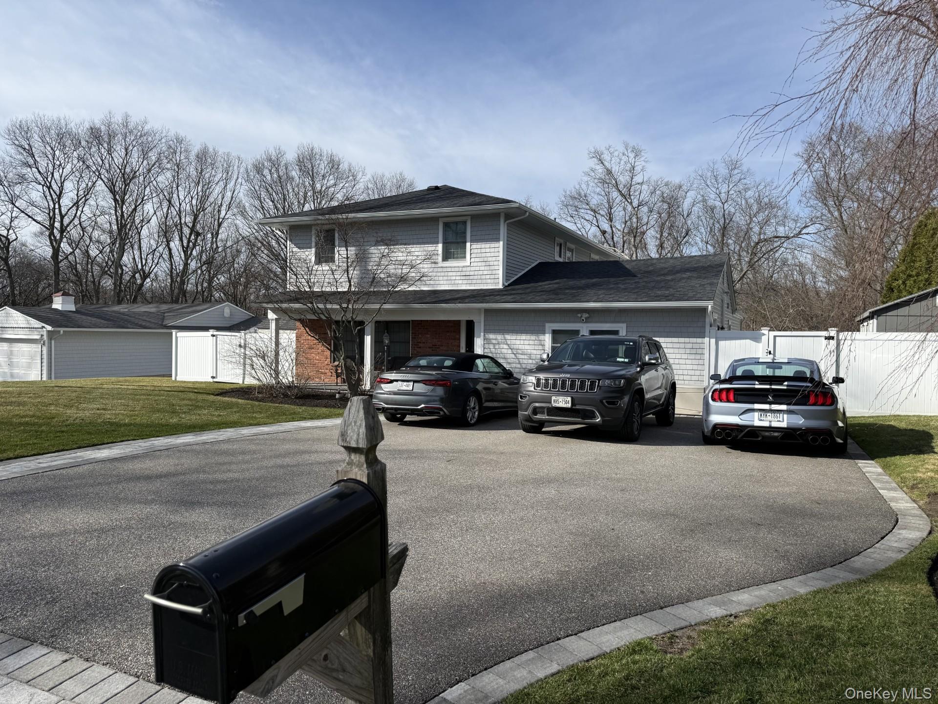 #2 photo, 3 Pimlico Court, 롱 아일랜드 Commack , NY 11725