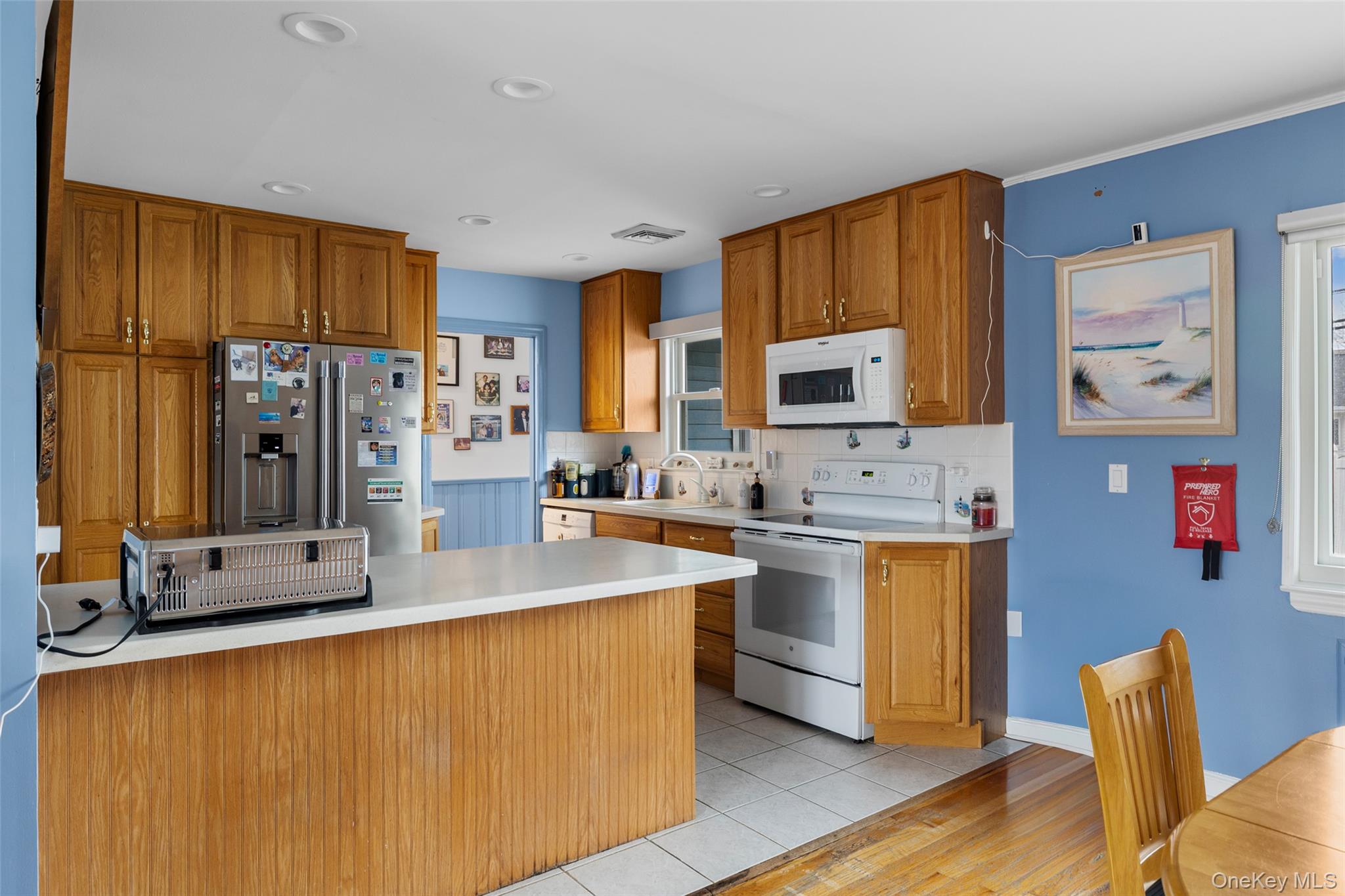 #12 photo, 111 Morris Drive, নাসাউ কাউন্টি East Meadow , NY 11554