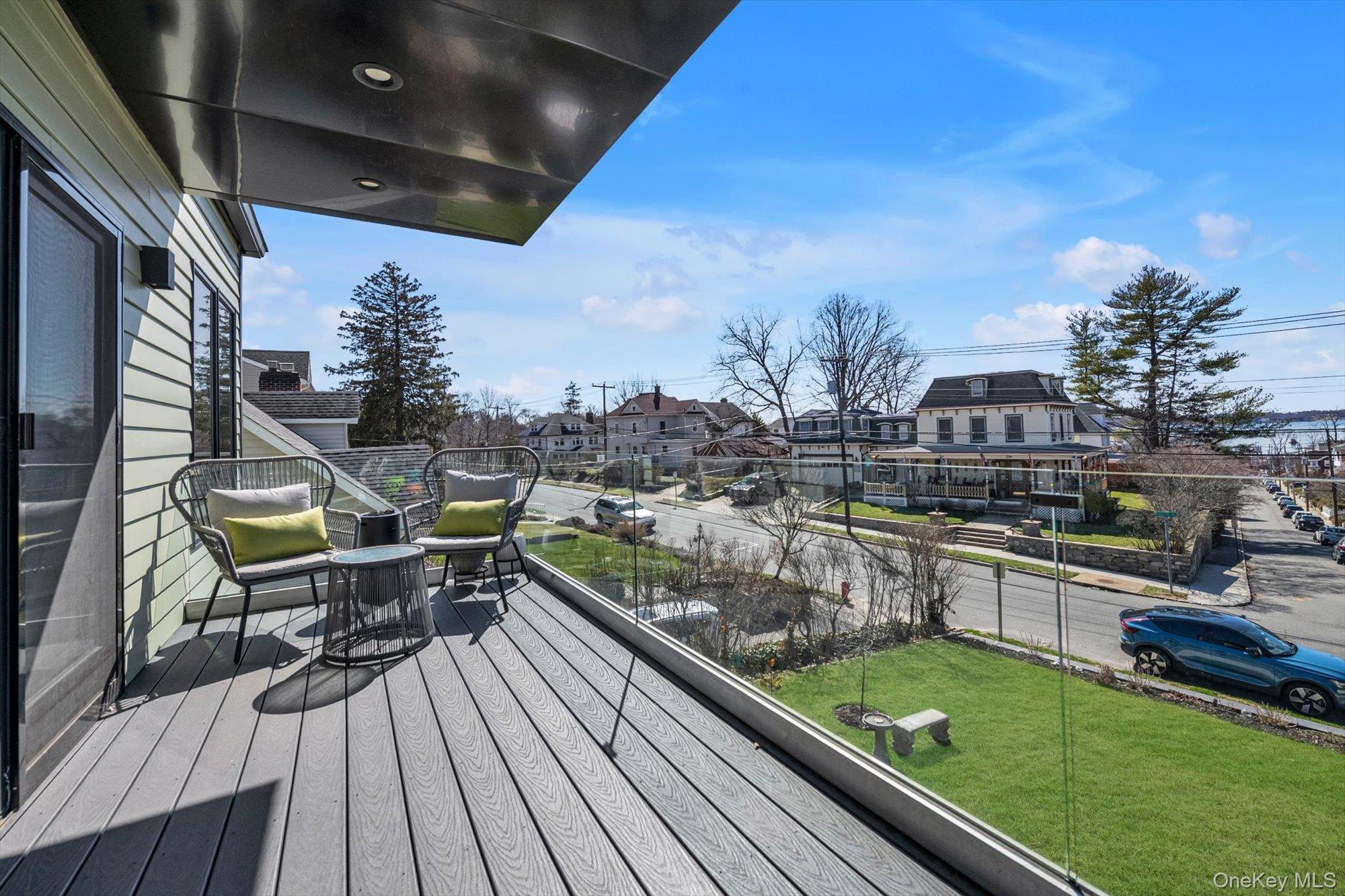 #12 photo, 37 Carlton Avenue, নাসাউ কাউন্টি Port Washington , NY 11050