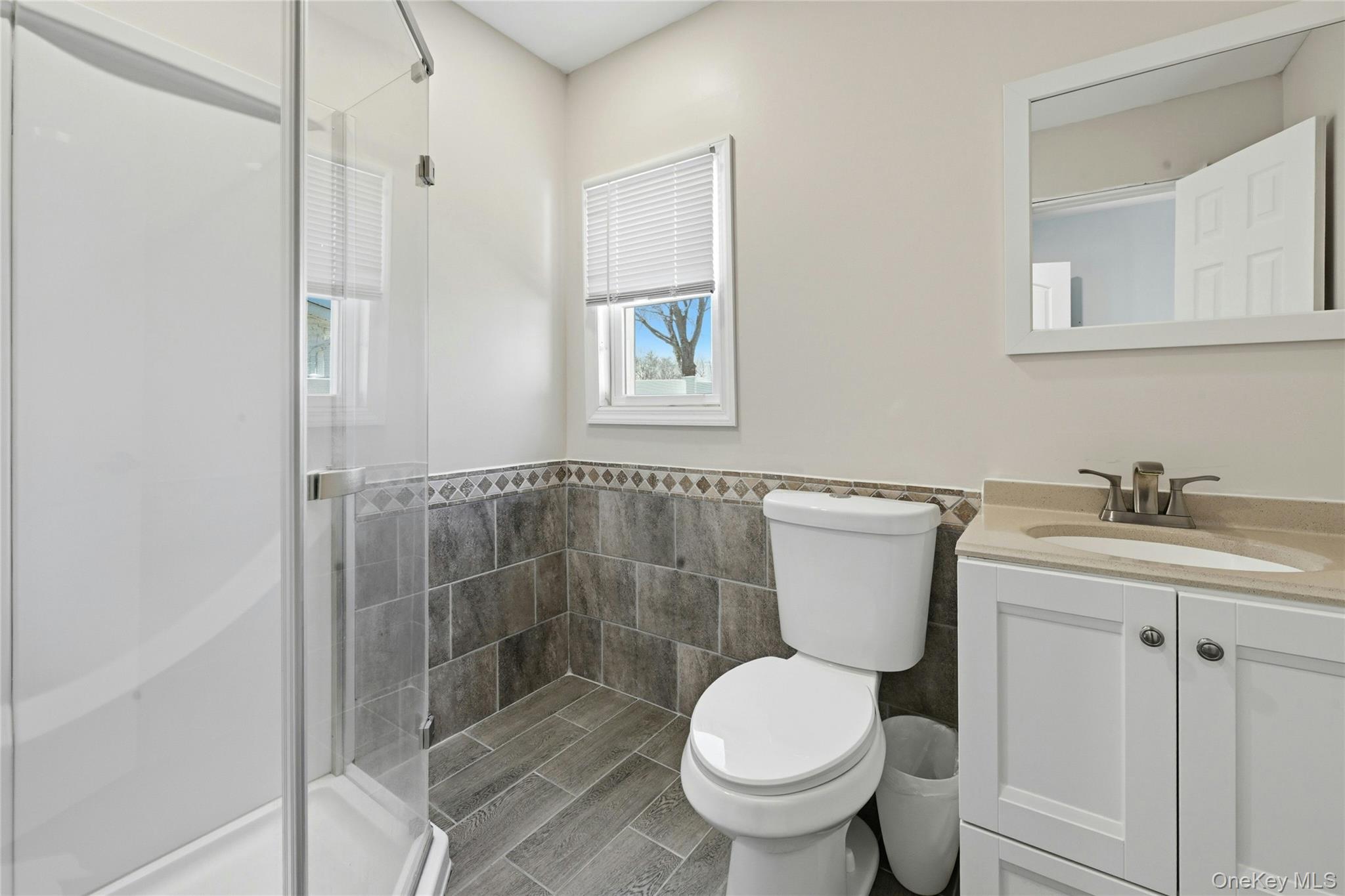 #16 photo, 26 Patrician Street, সাফোক কাউন্টি Holbrook , NY 11741