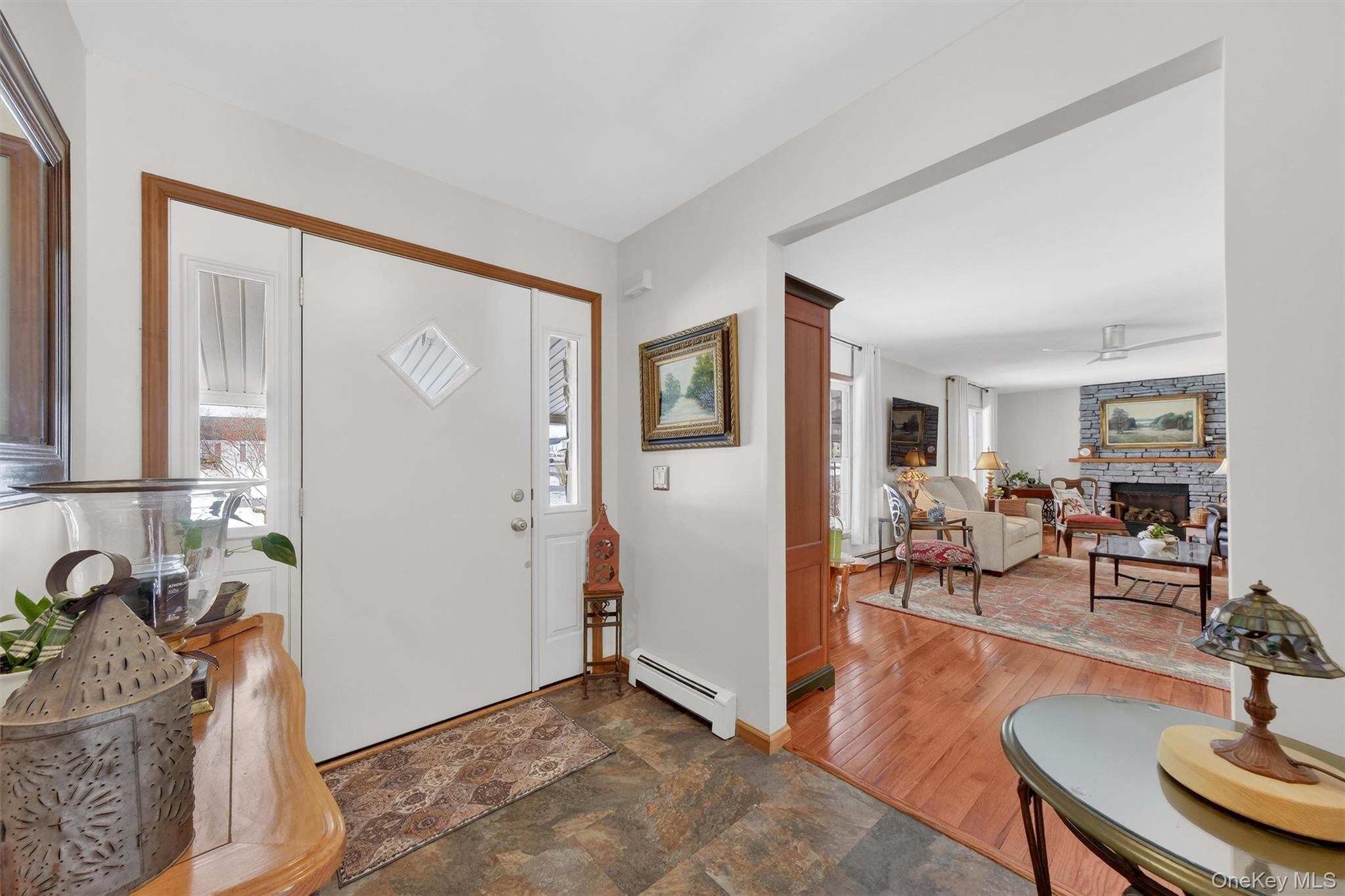 #4 photo, 16 Carol Anns Way, Saugerties , NY 12477