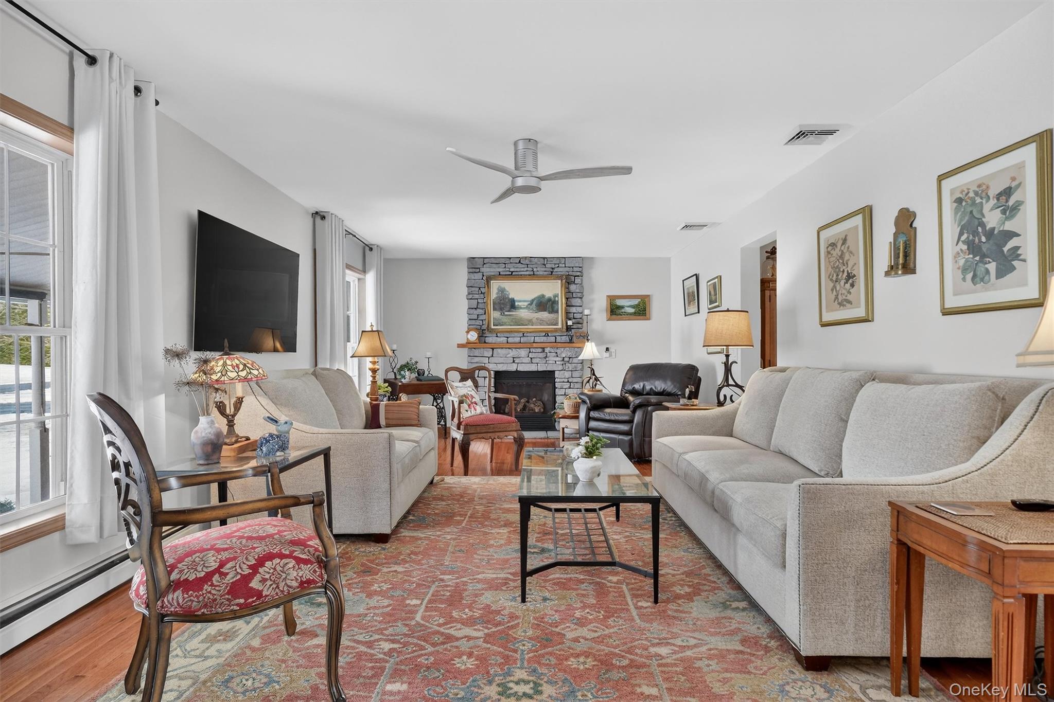 #5 photo, 16 Carol Anns Way, Saugerties , NY 12477