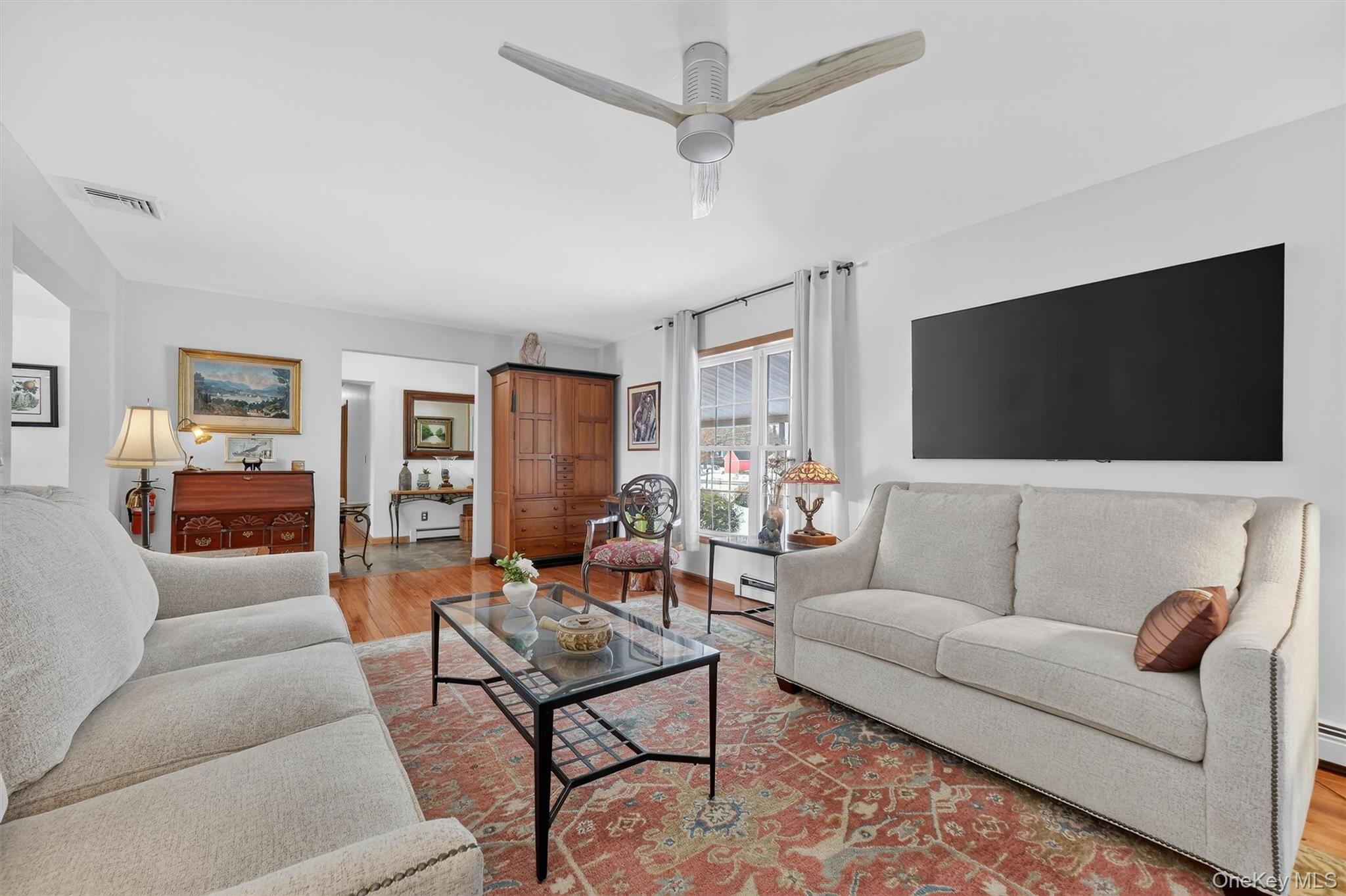 #7 photo, 16 Carol Anns Way, Saugerties , NY 12477