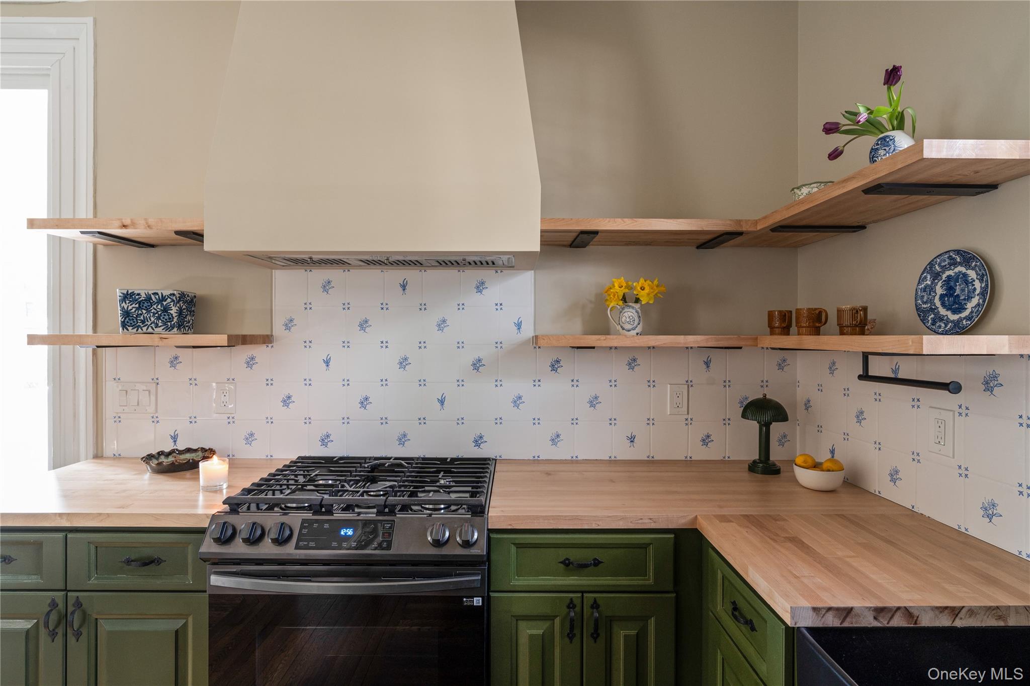 #13 photo, 177 Grand Street, Newburgh , NY 12550