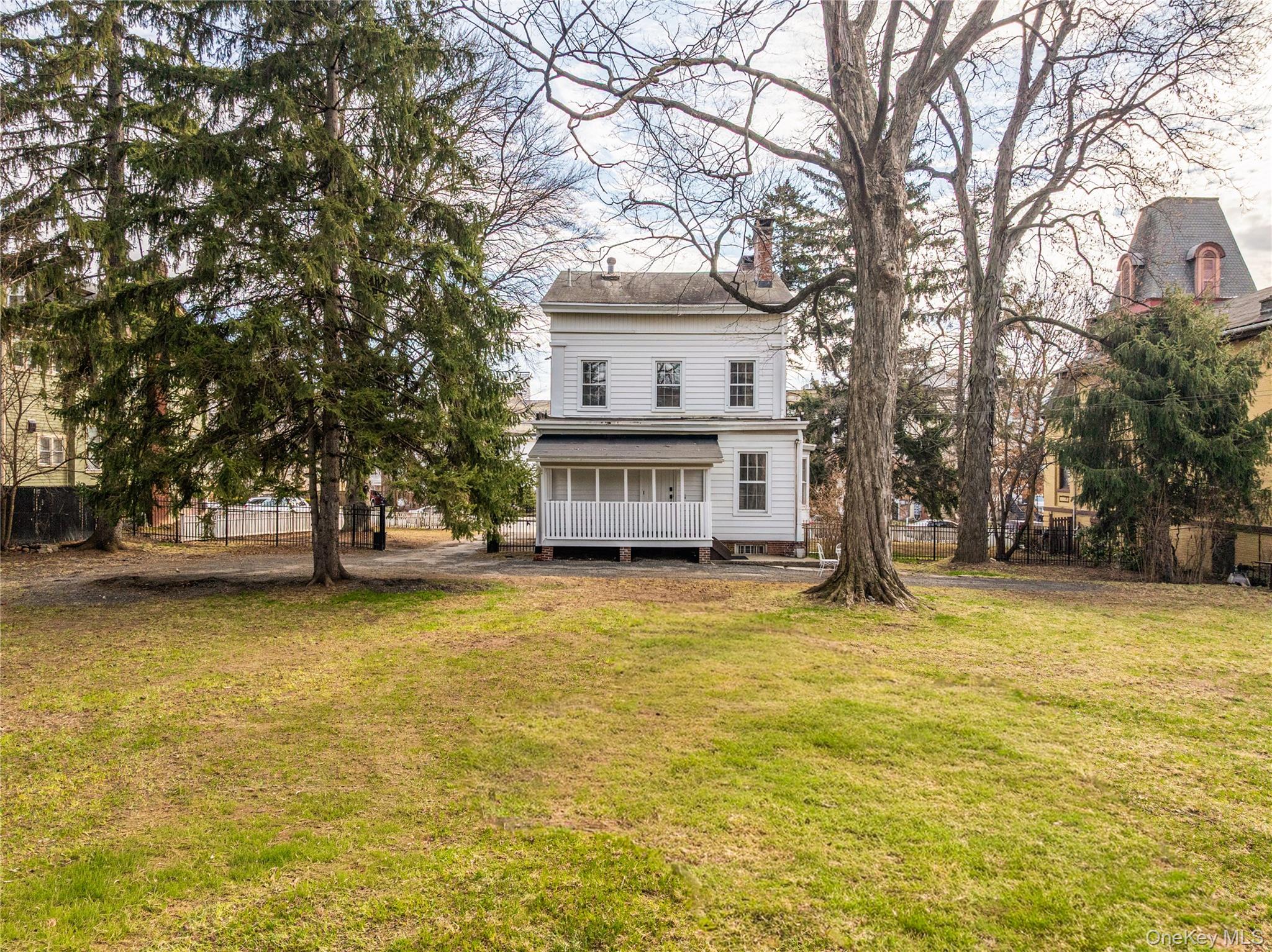 #15 photo, 177 Grand Street, Newburgh , NY 12550