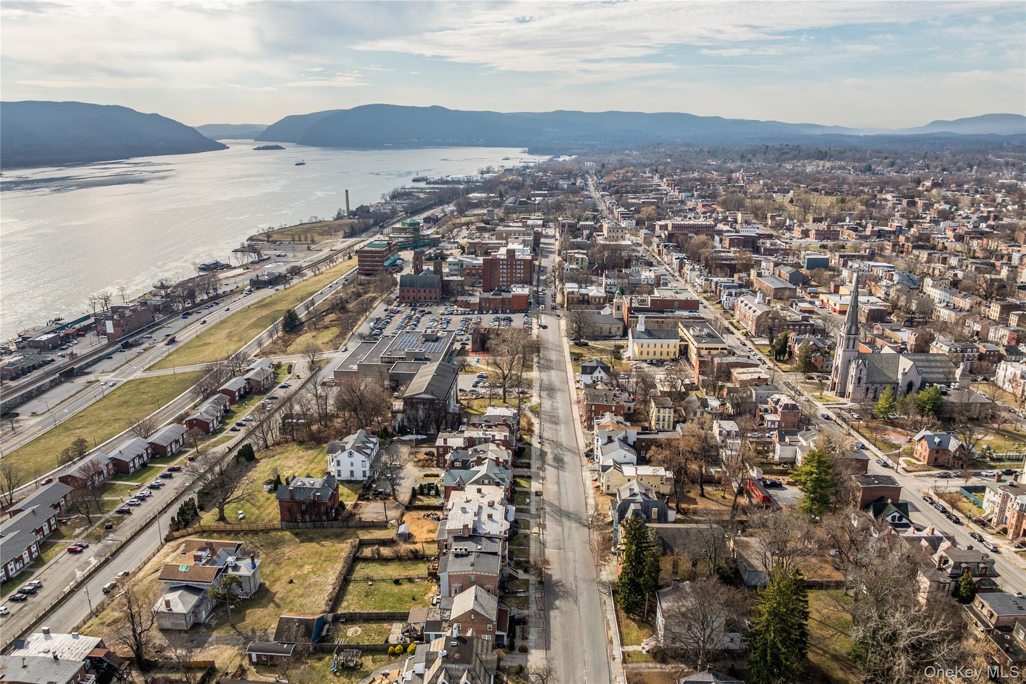 #4 photo, 177 Grand Street, Newburgh , NY 12550