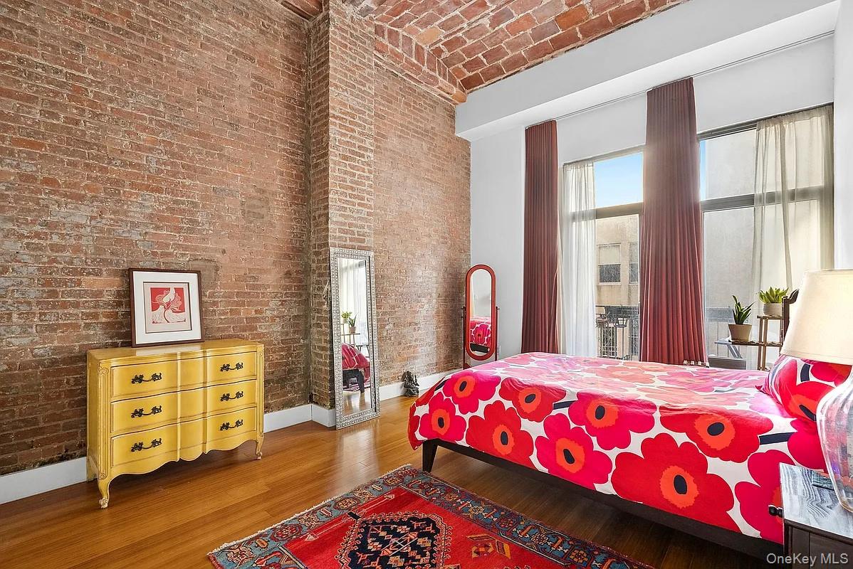 #5 photo, 140 W 124th Street, New York (Manhattan) , NY 10027