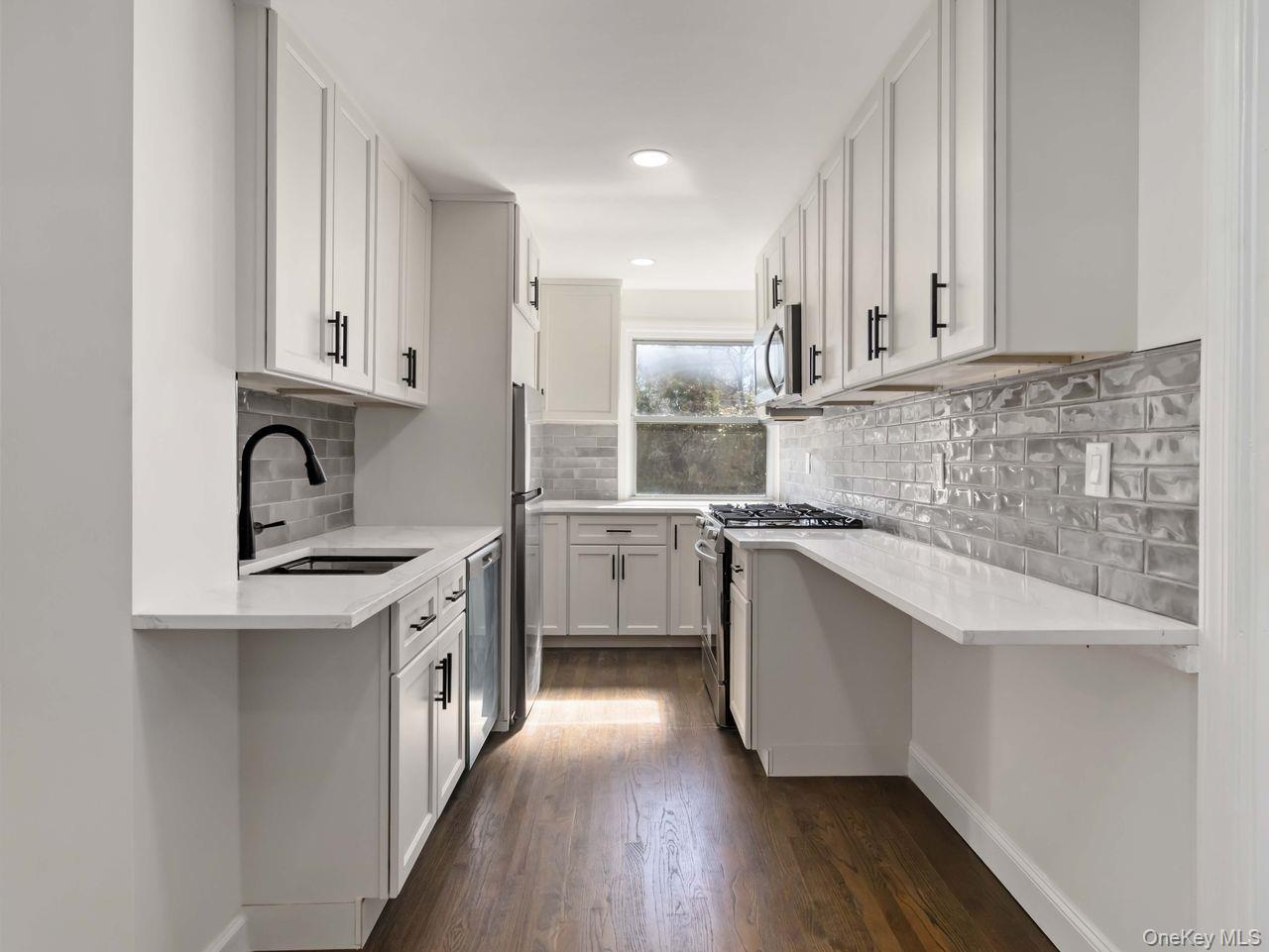 #2 photo, 37 new Avenue, Yonkers , NY 10704