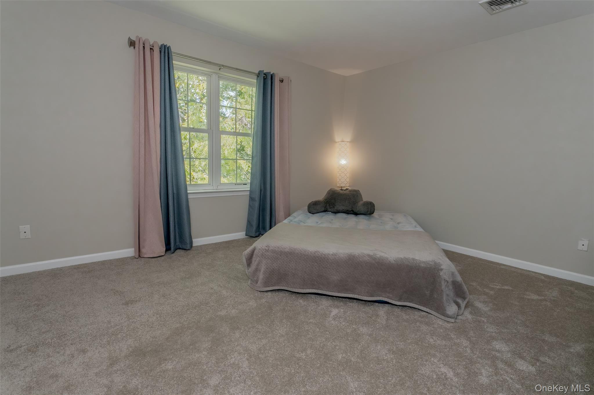 #16 photo, 423 Kings Highway, Warwick , NY 10990