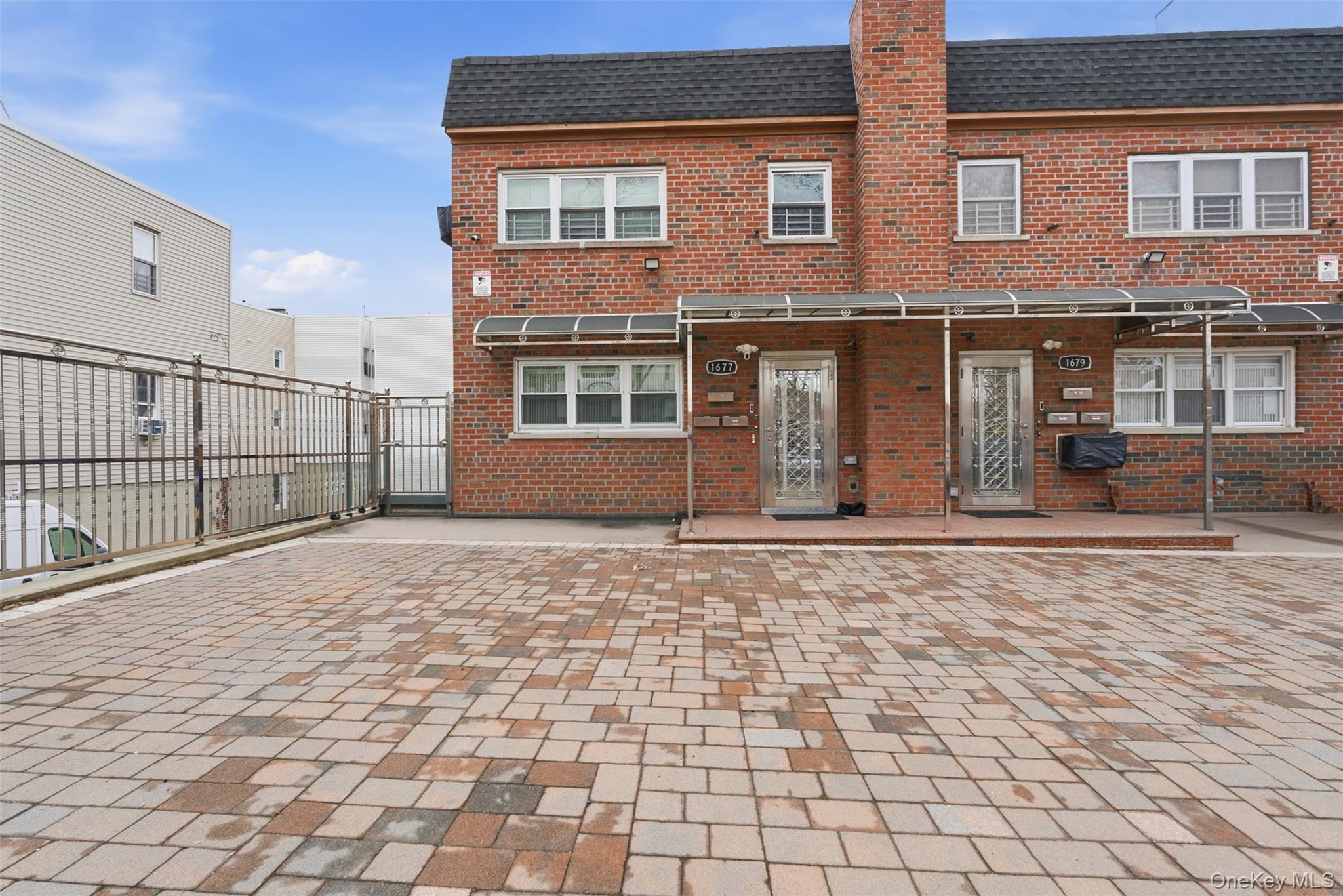 #1 photo, 1677 Unionport Road, ব্রঙ্কস Bronx , NY 10462