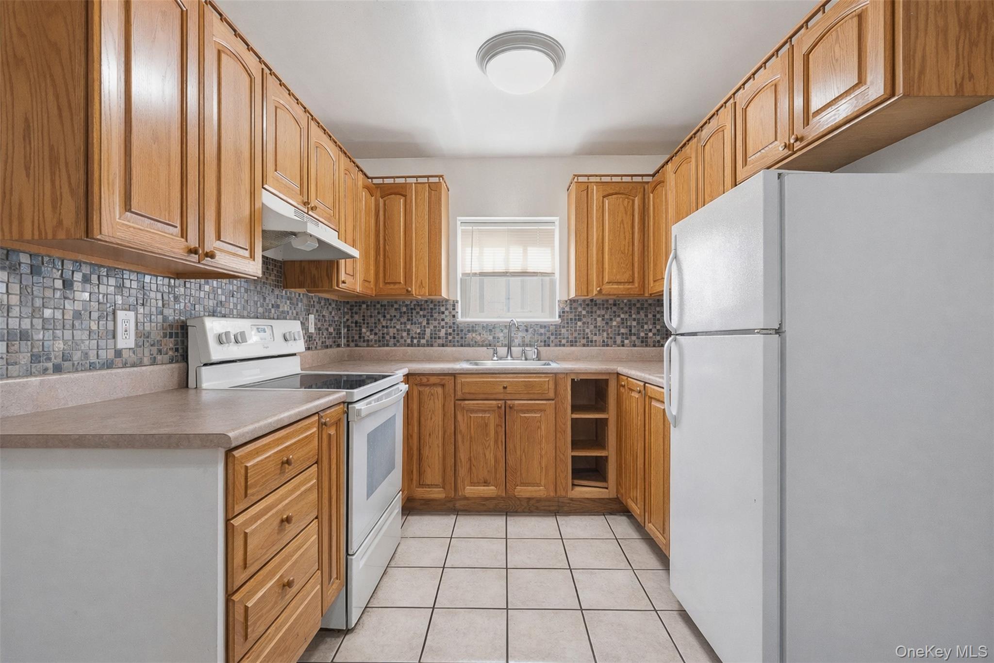 #5 photo, 1677 Unionport Road, ব্রঙ্কস Bronx , NY 10462