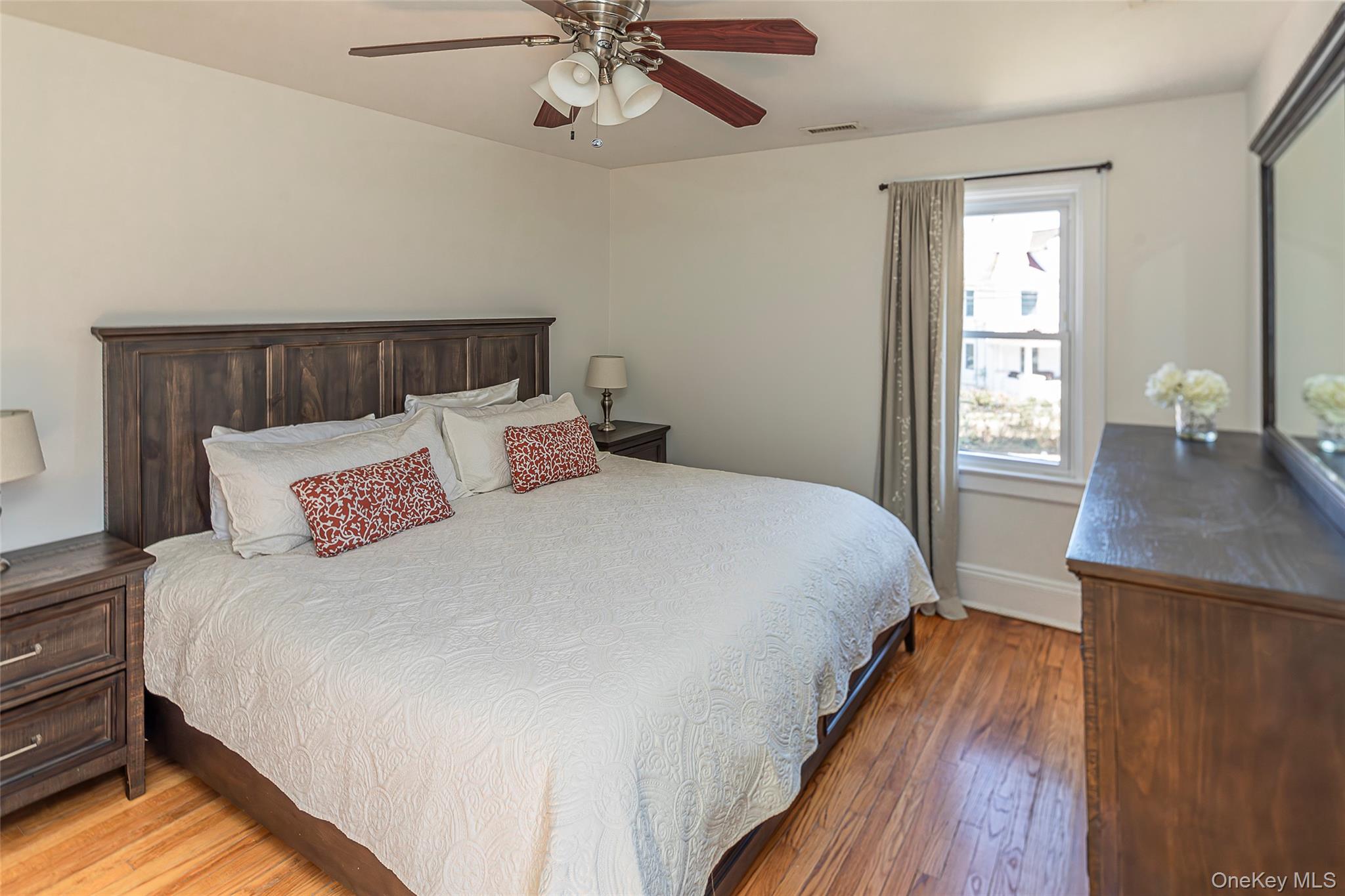 #10 photo, 459 Bronxville Road, ব্রঙ্কস Bronxville , NY 10708