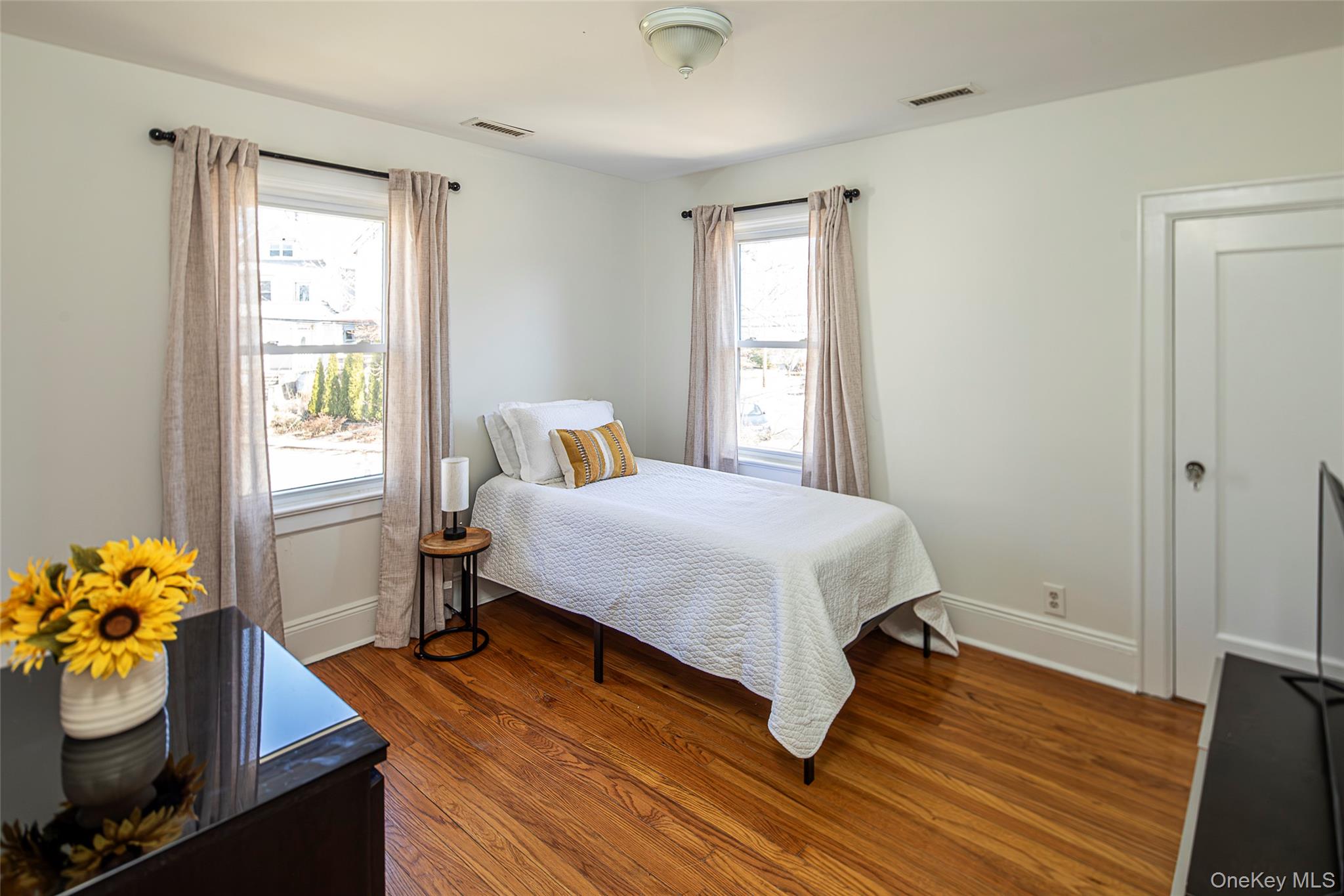 #12 photo, 459 Bronxville Road, ব্রঙ্কস Bronxville , NY 10708