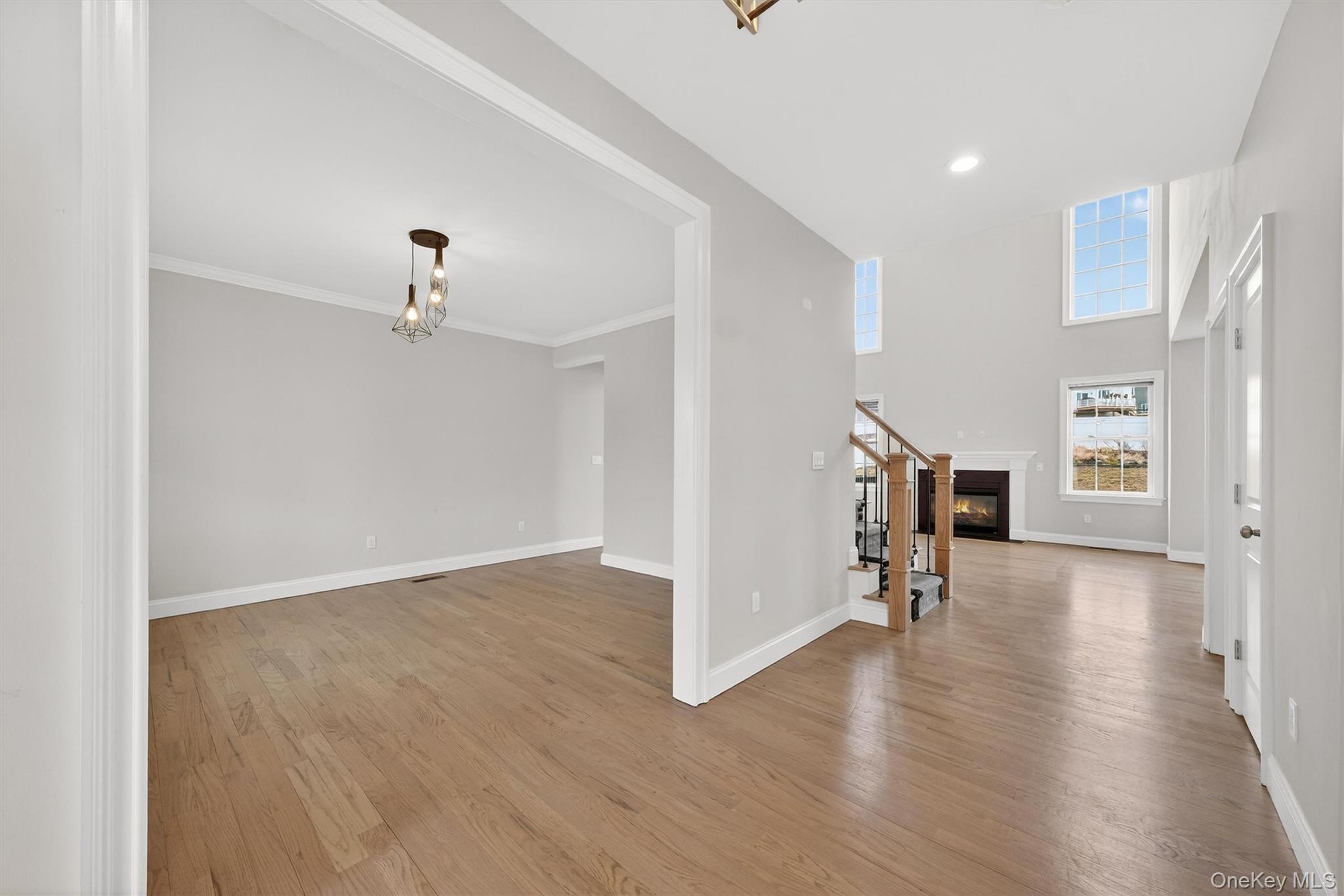 #6 photo, 12 Kensington Lane, Poughkeepsie , NY 12603