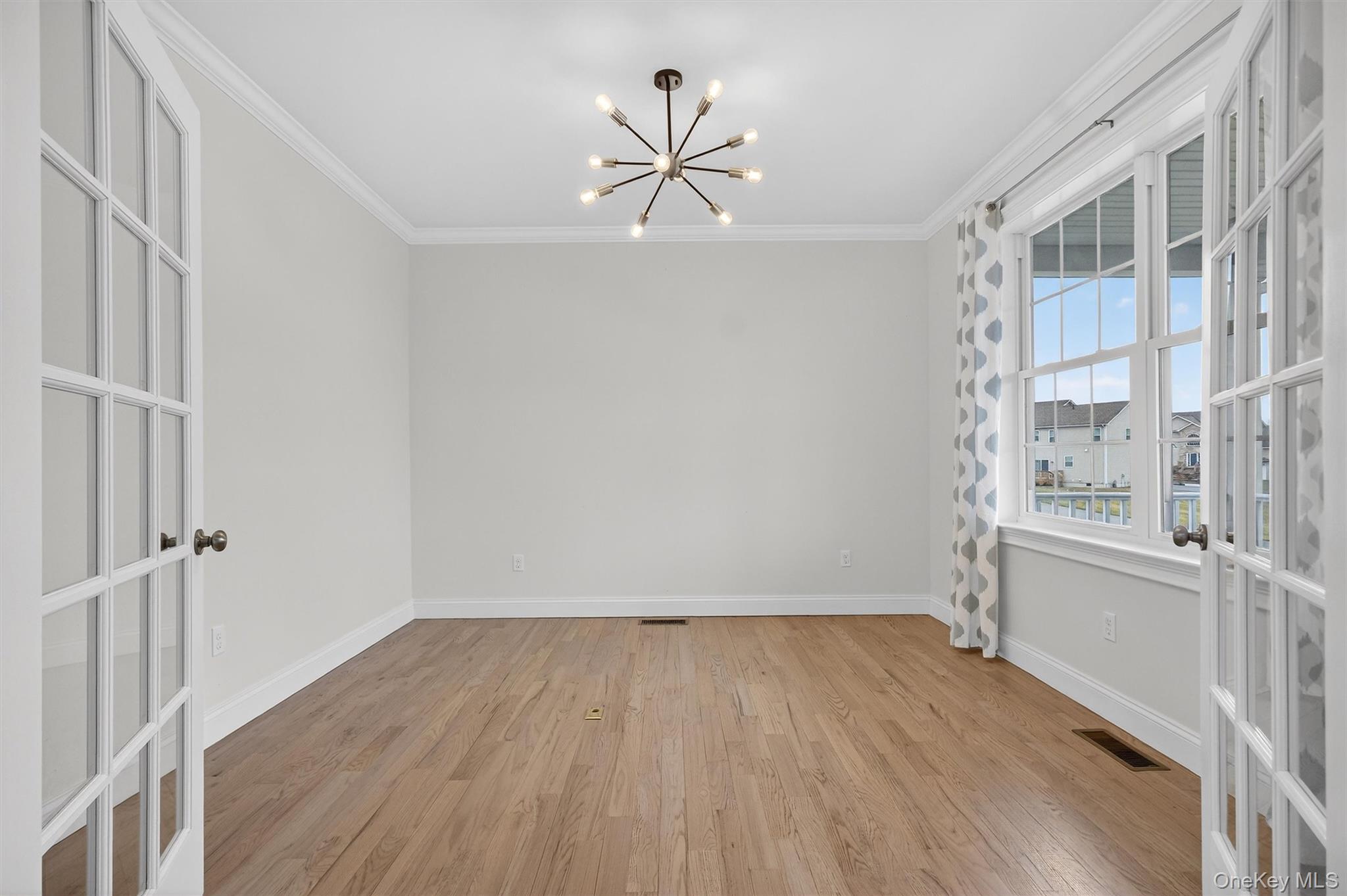 #7 photo, 12 Kensington Lane, Poughkeepsie , NY 12603