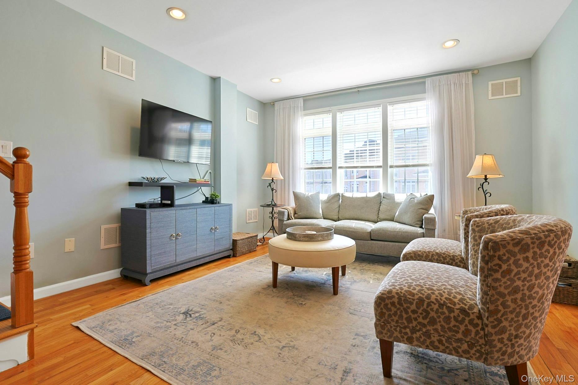 #16 photo, 44 Alexander Court, Nanuet , NY 10954