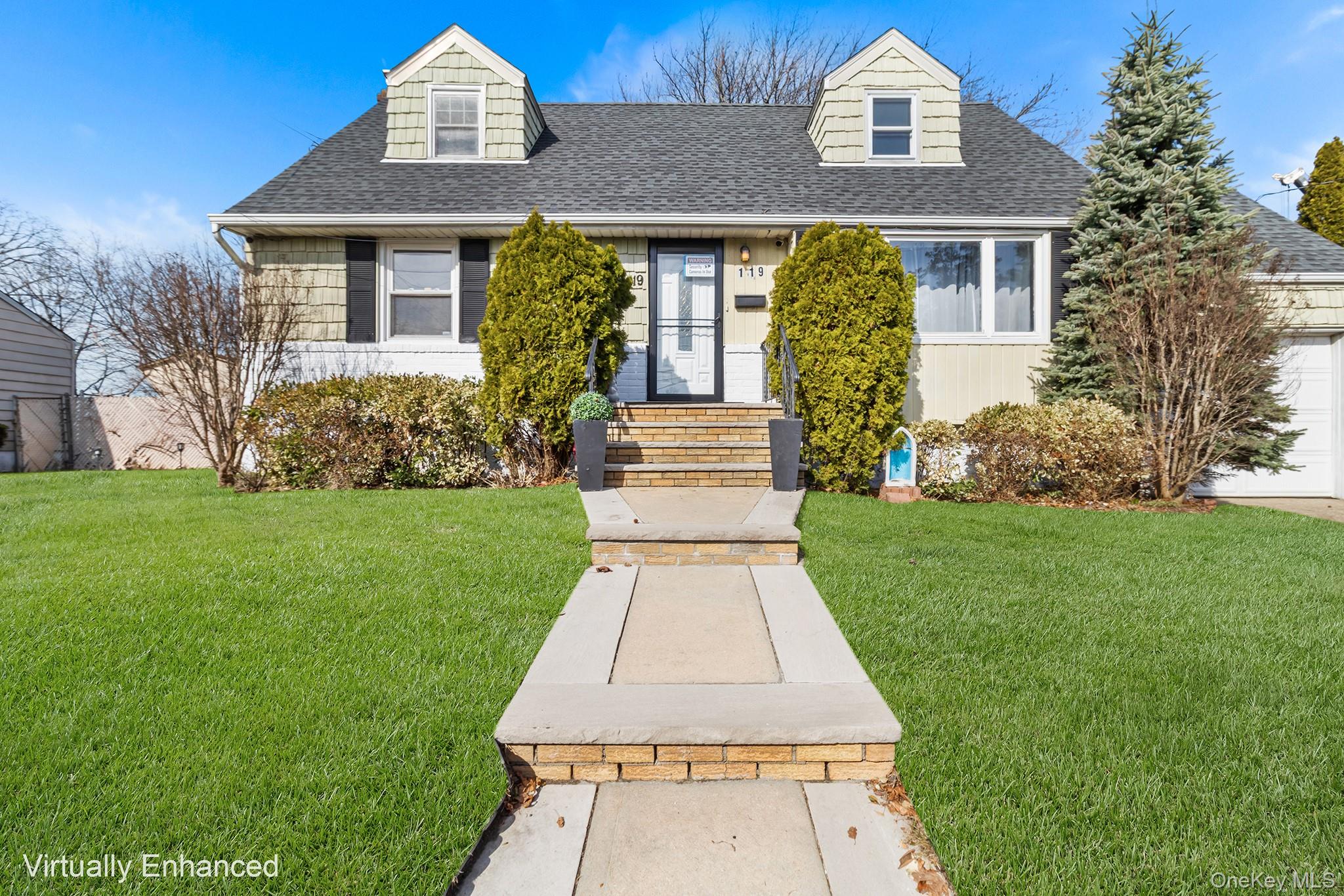 #1 photo, 119 Osborne Road, নাসাউ কাউন্টি West Hempstead , NY 11552