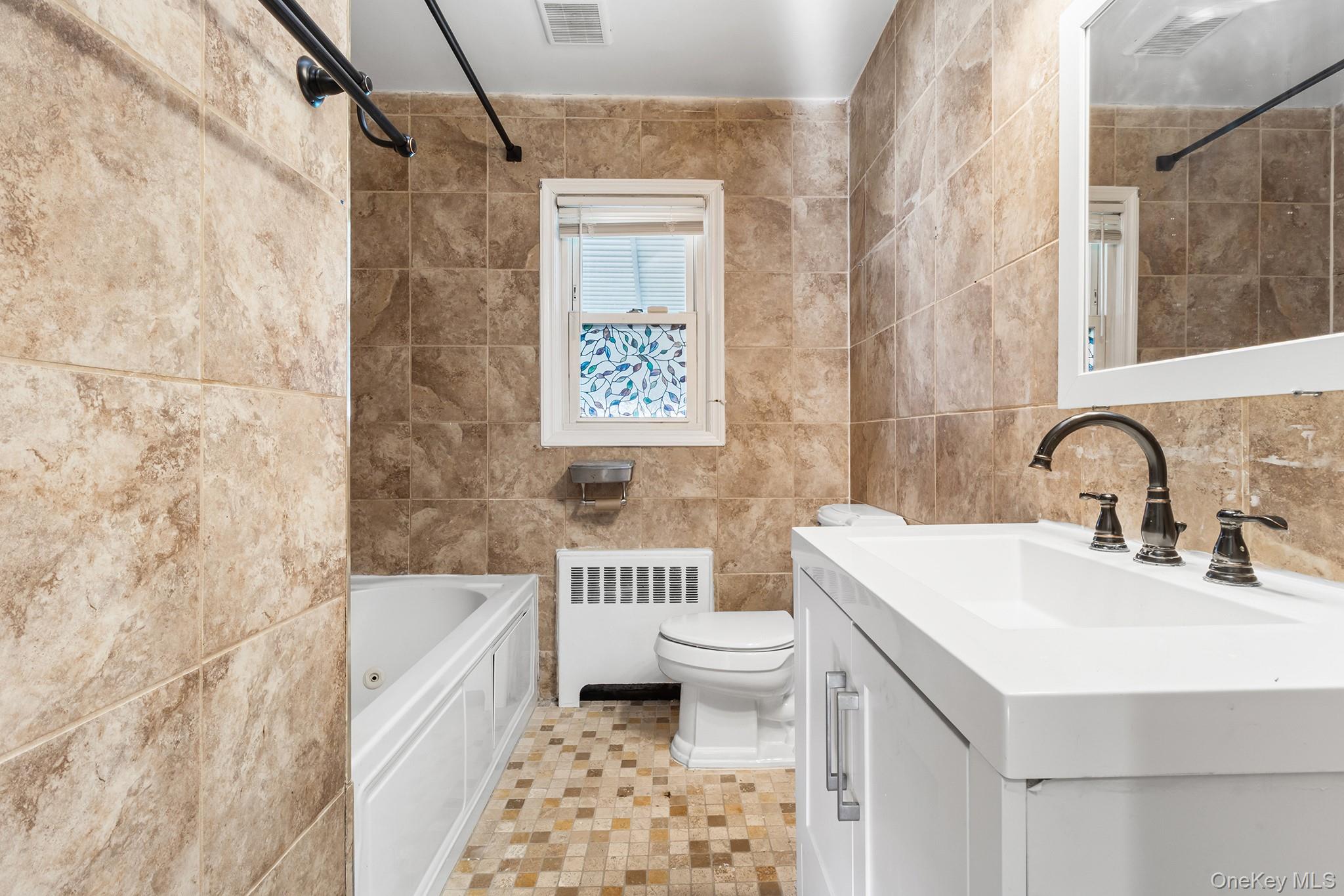 #16 photo, 119 Osborne Road, নাসাউ কাউন্টি West Hempstead , NY 11552