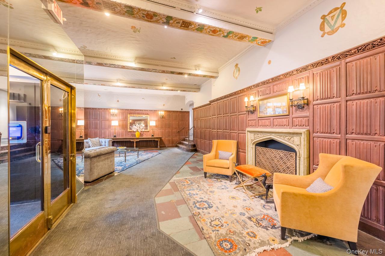 #3 photo, 4 Maple Drive, Great Neck , NY 11021