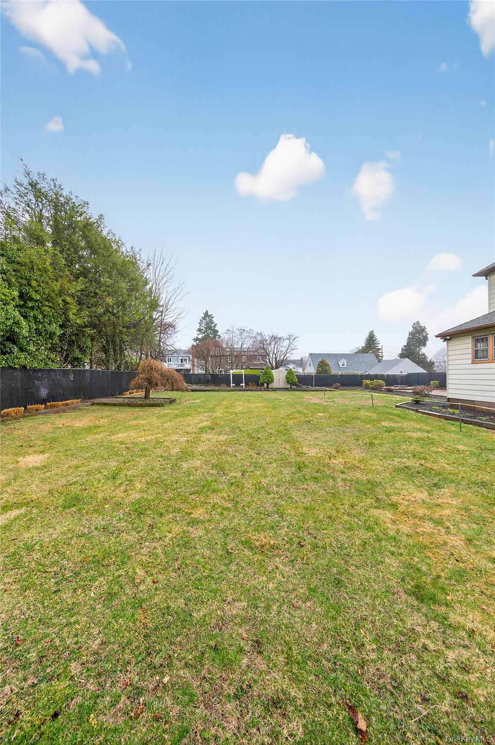 #8 photo, 40A E 24th Street, সাফোক কাউন্টি Huntington Station , NY 11746