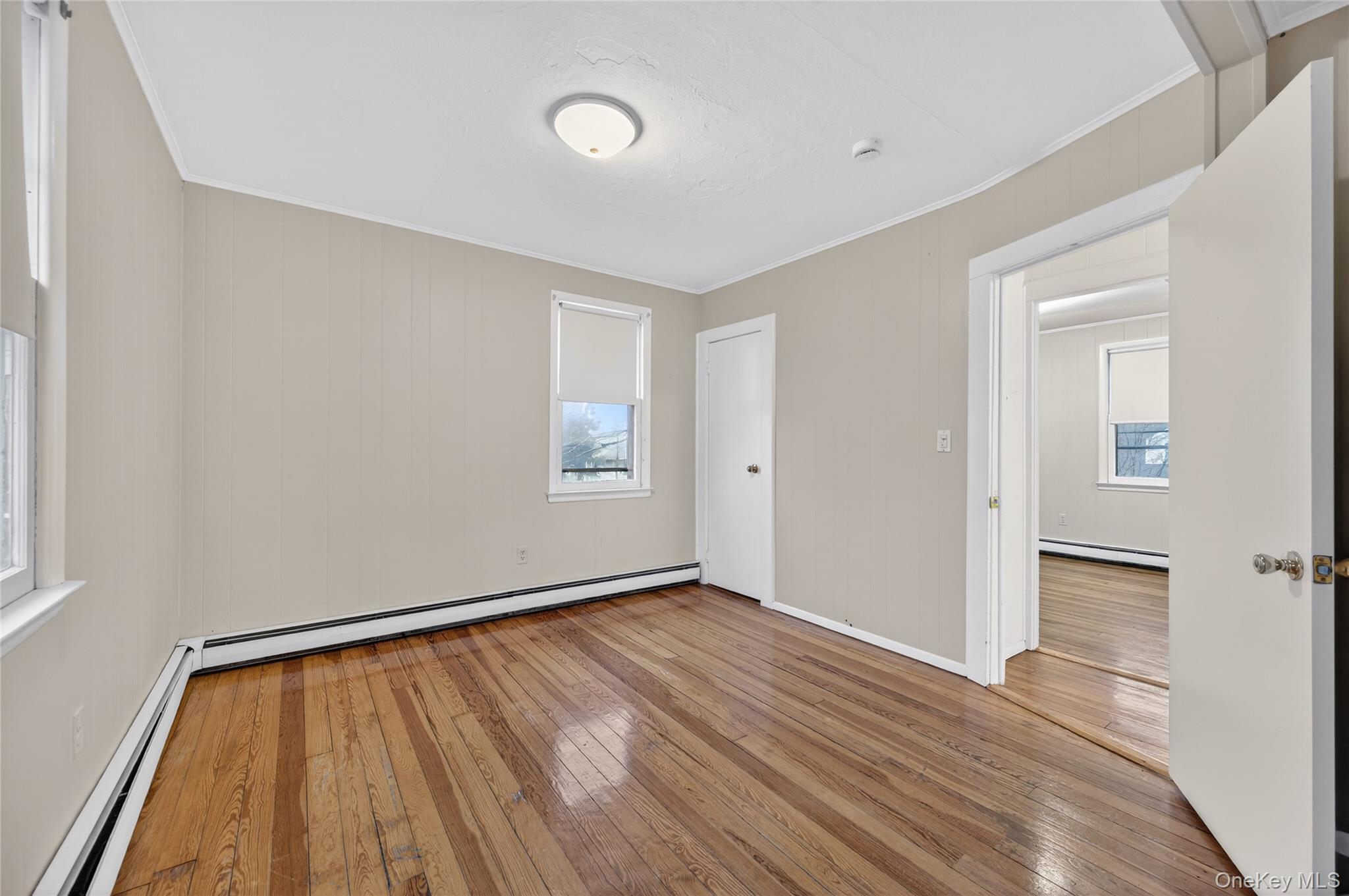 #19 photo, 40 E 24th Street, সাফোক কাউন্টি Huntington Station , NY 11746