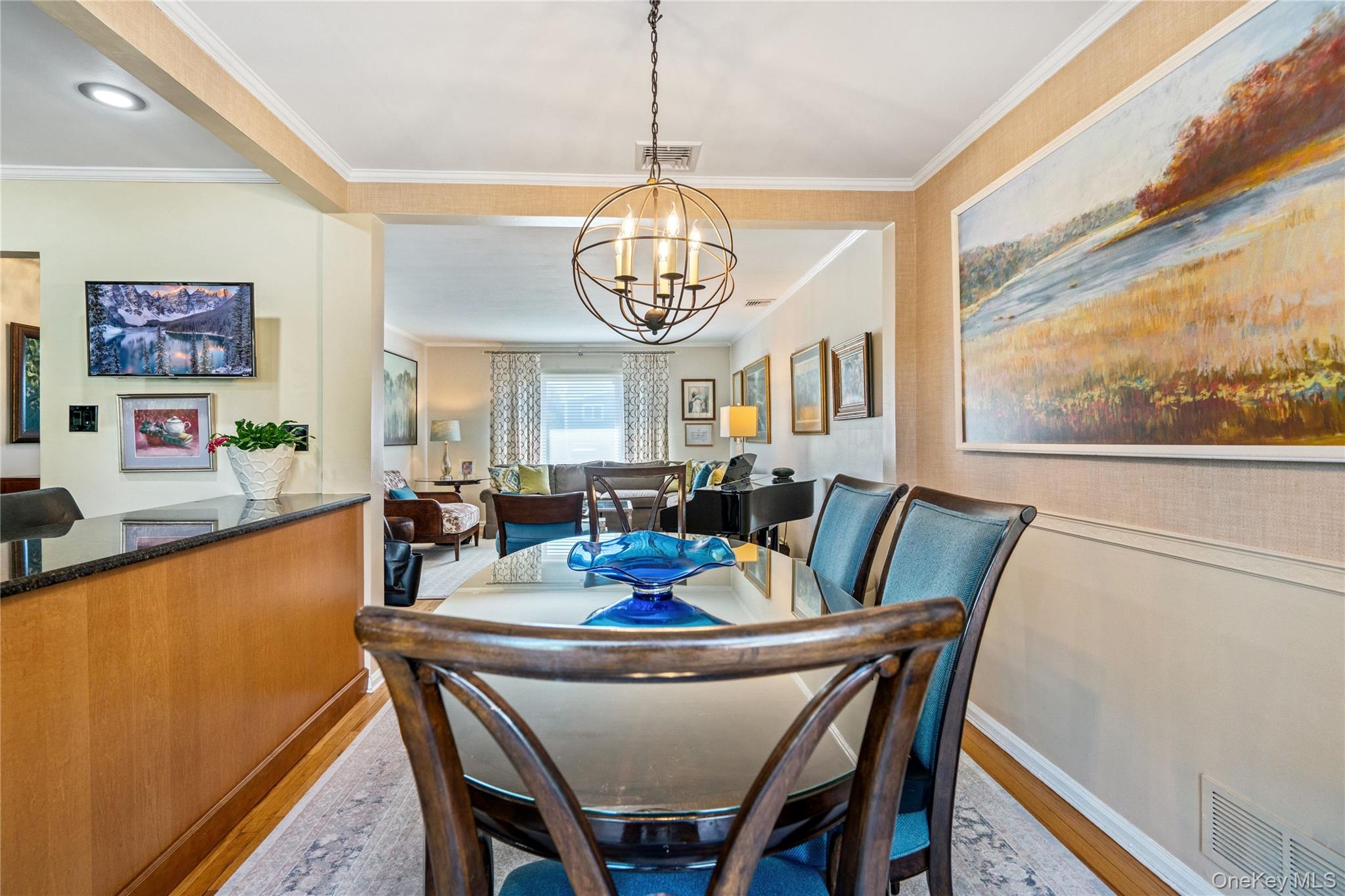 #10 photo, 34 Glenbrook Road, Hicksville , NY 11801