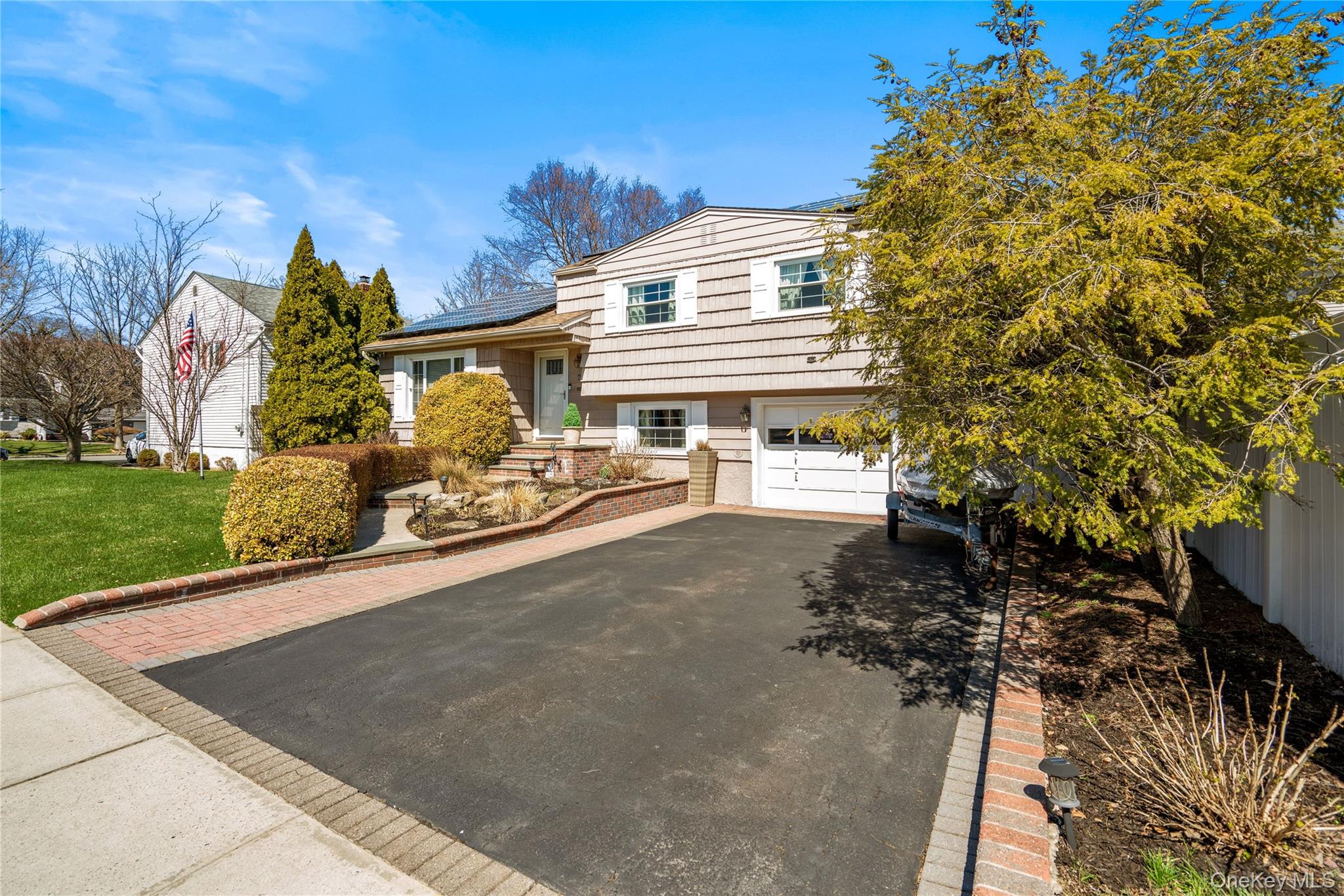 #3 photo, 34 Glenbrook Road, Hicksville , NY 11801