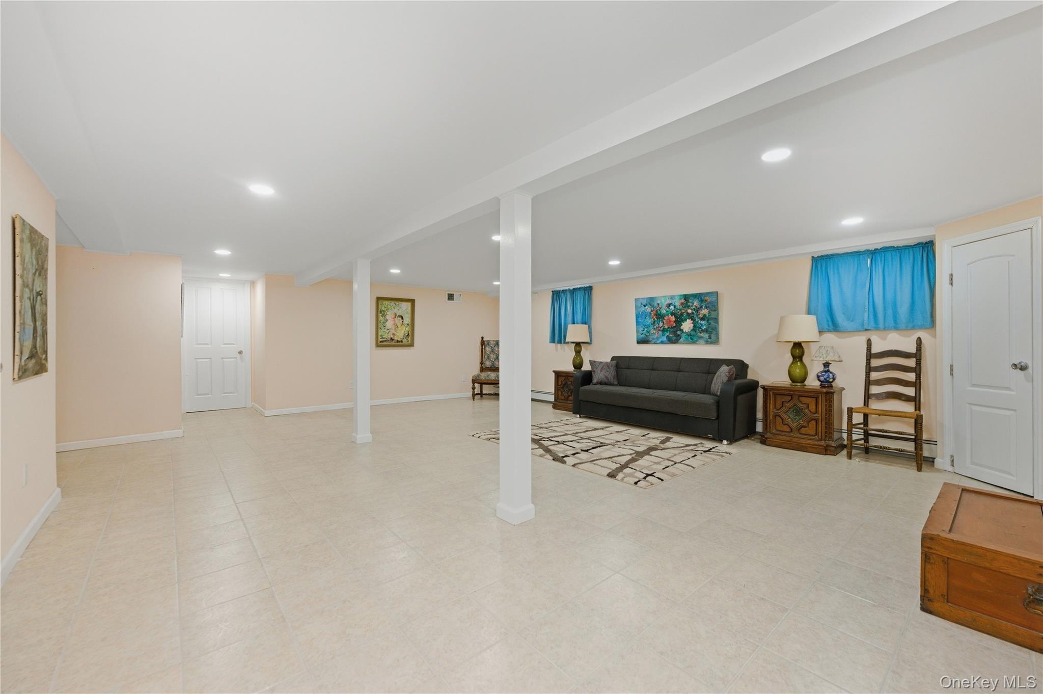 #8 photo, 3292 Murdock Avenue, নাসাউ কাউন্টি Oceanside , NY 11572