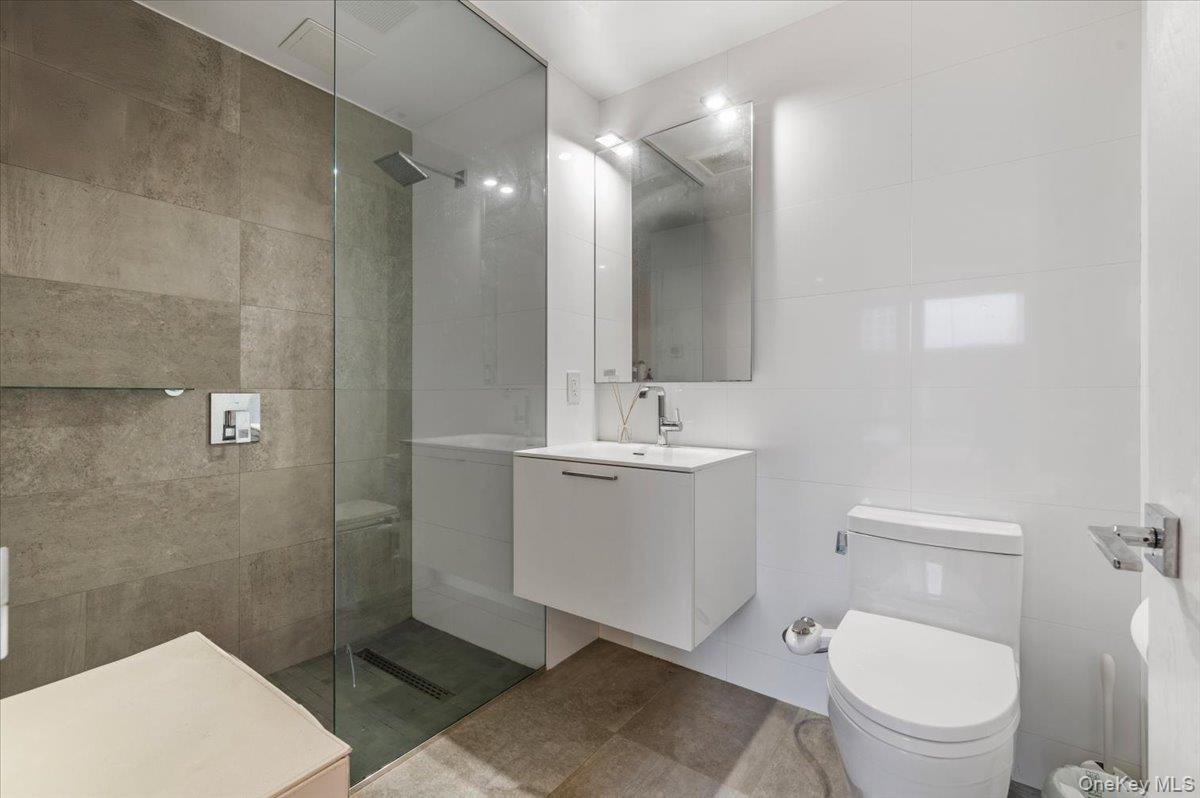 #11 photo, 42-50 27th Street, কুইন্‌স Long Island City , NY 11101