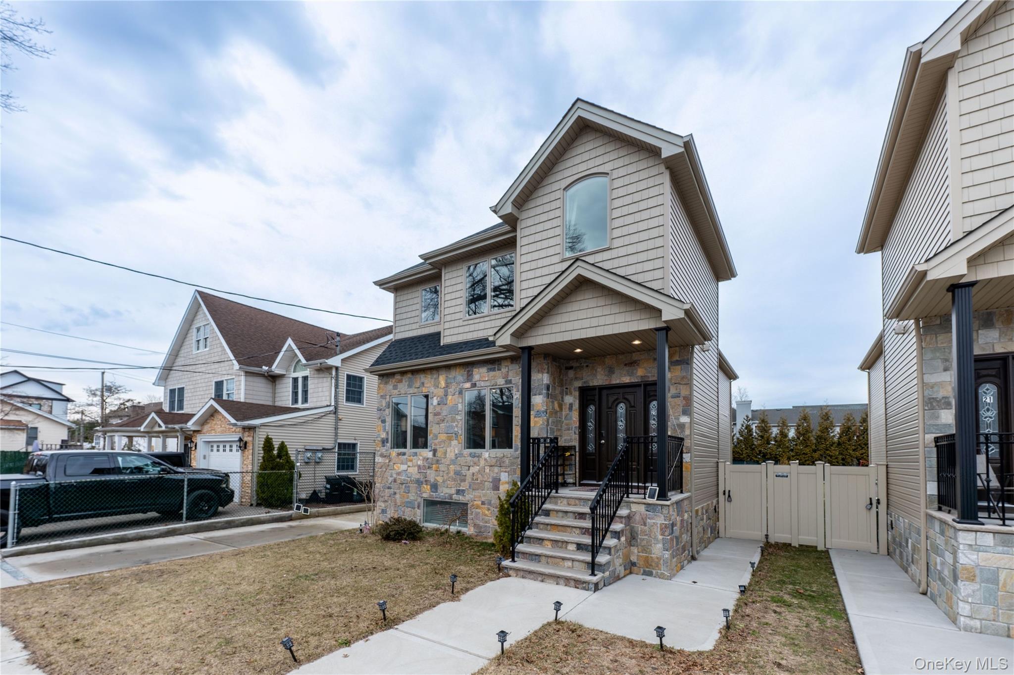 #2 photo, 25 Sanford, স্ট্যাটেন আইল্যান্ড Staten Island , NY 10307