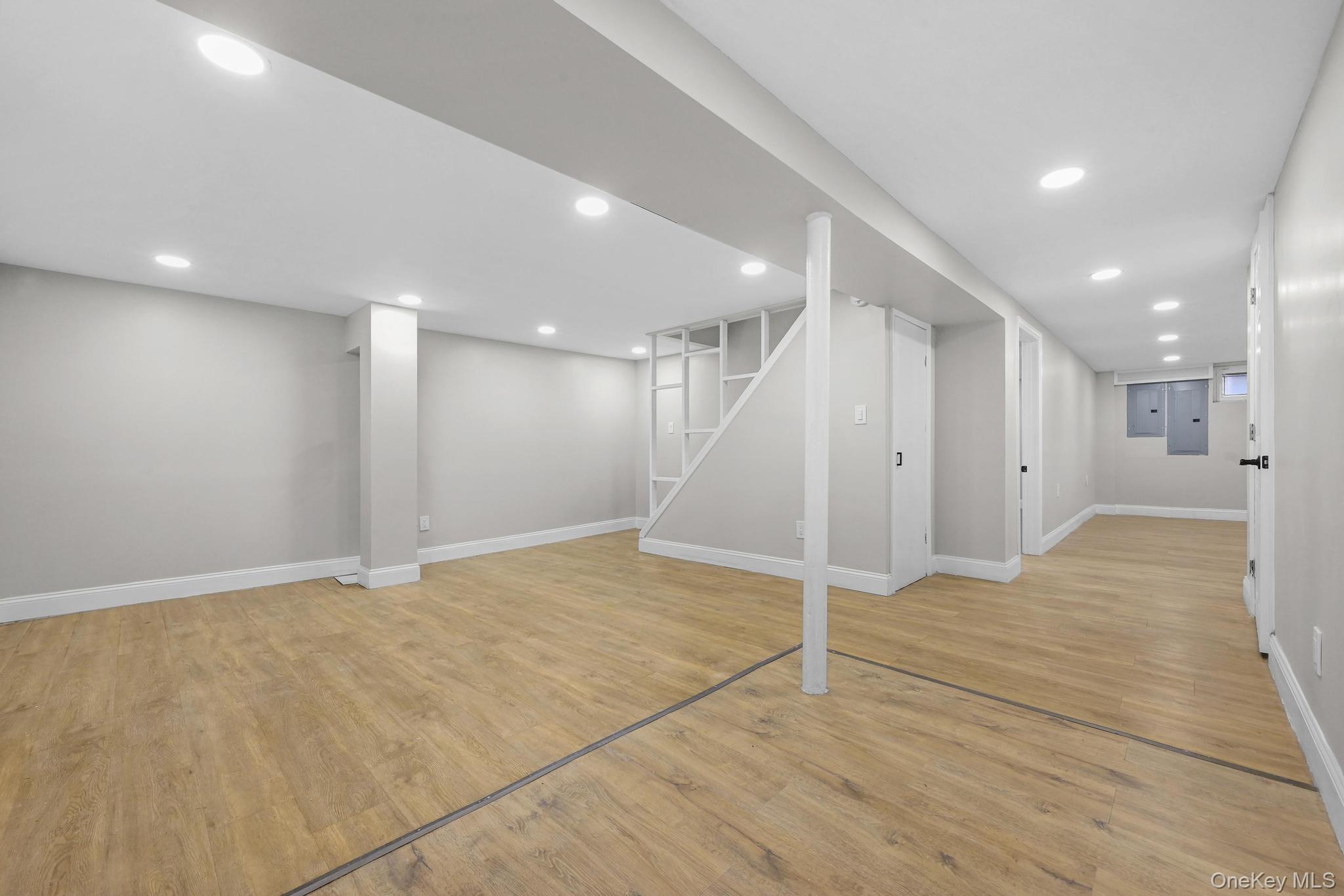 #17 photo, 2243 Leighton Road, নাসাউ কাউন্টি Elmont , NY 11003