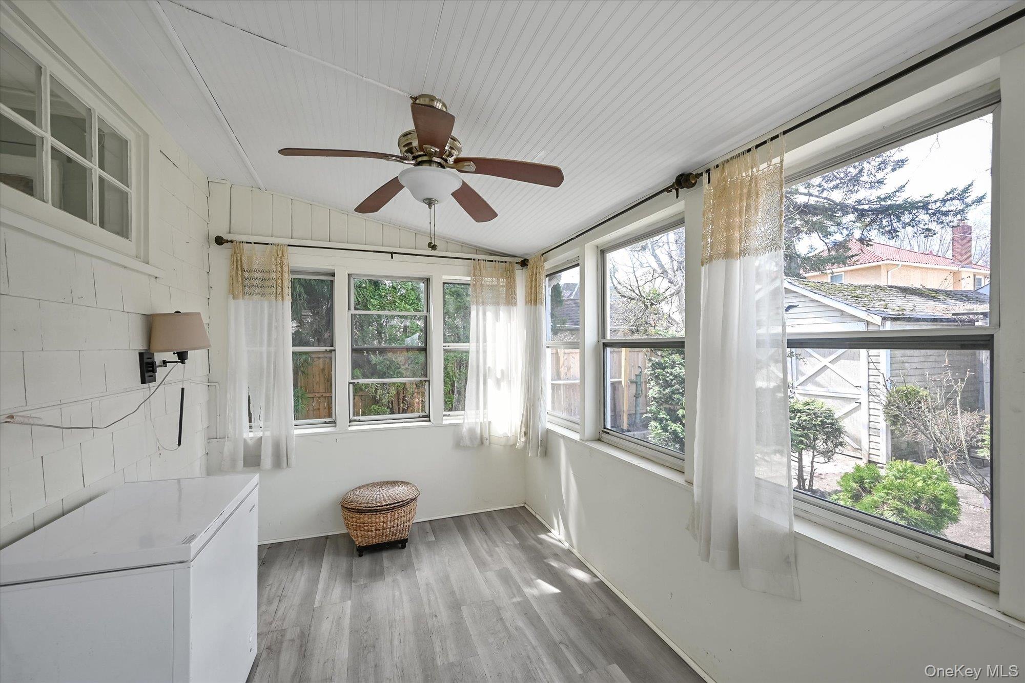 #12 photo, 33-40 170th Street, クイーンズ区 Flushing , NY 11358