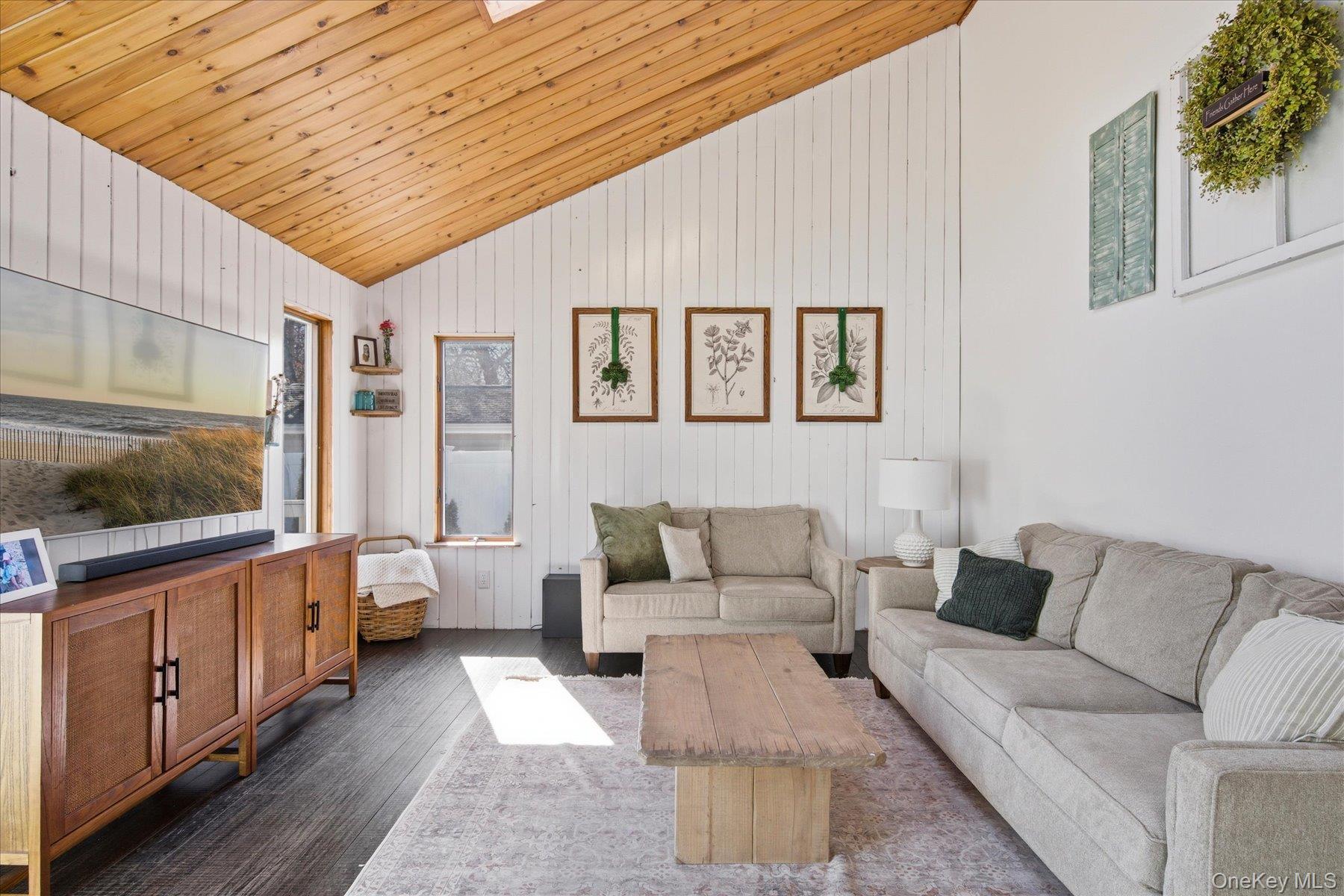 #13 photo, 245 Norma Avenue, West Islip , NY 11795